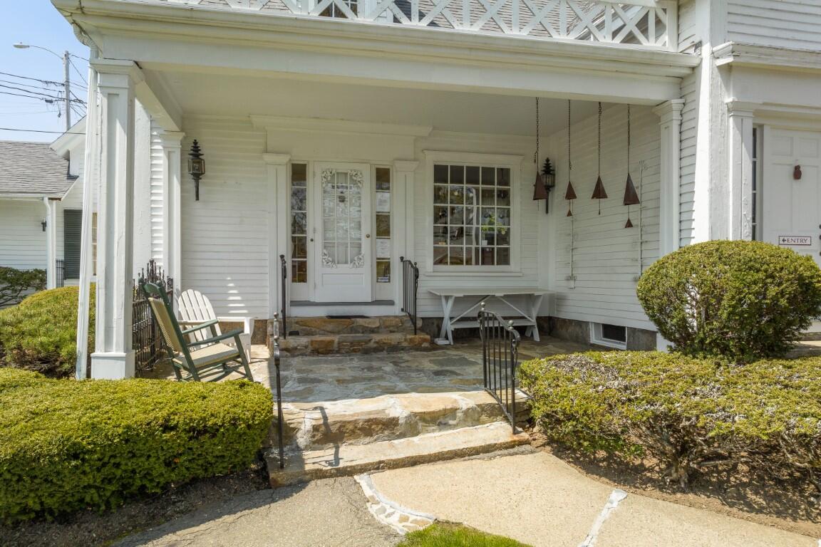 34 Townsend Avenue, Boothbay Harbor, ME, 04538