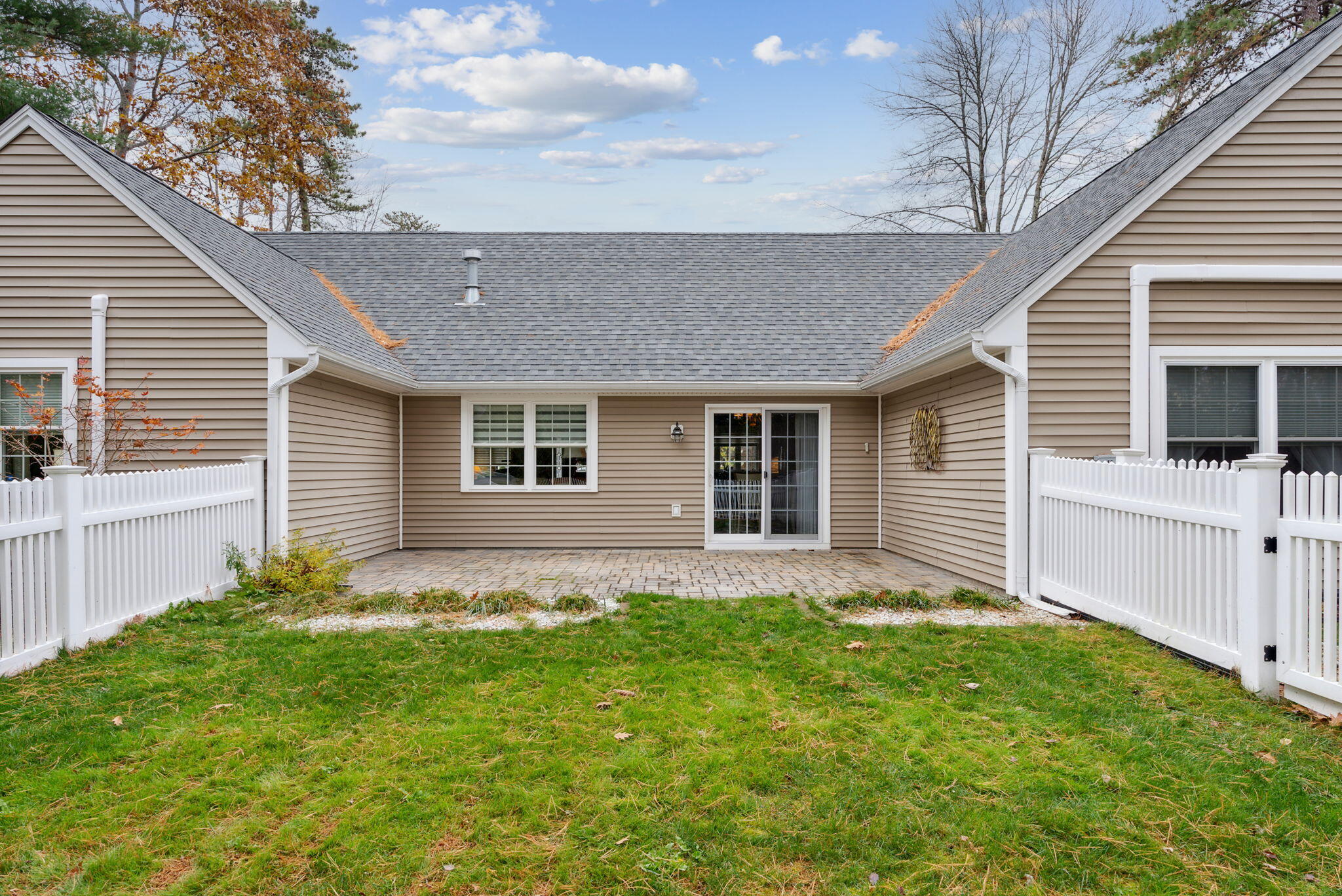 22 Coralburst Lane