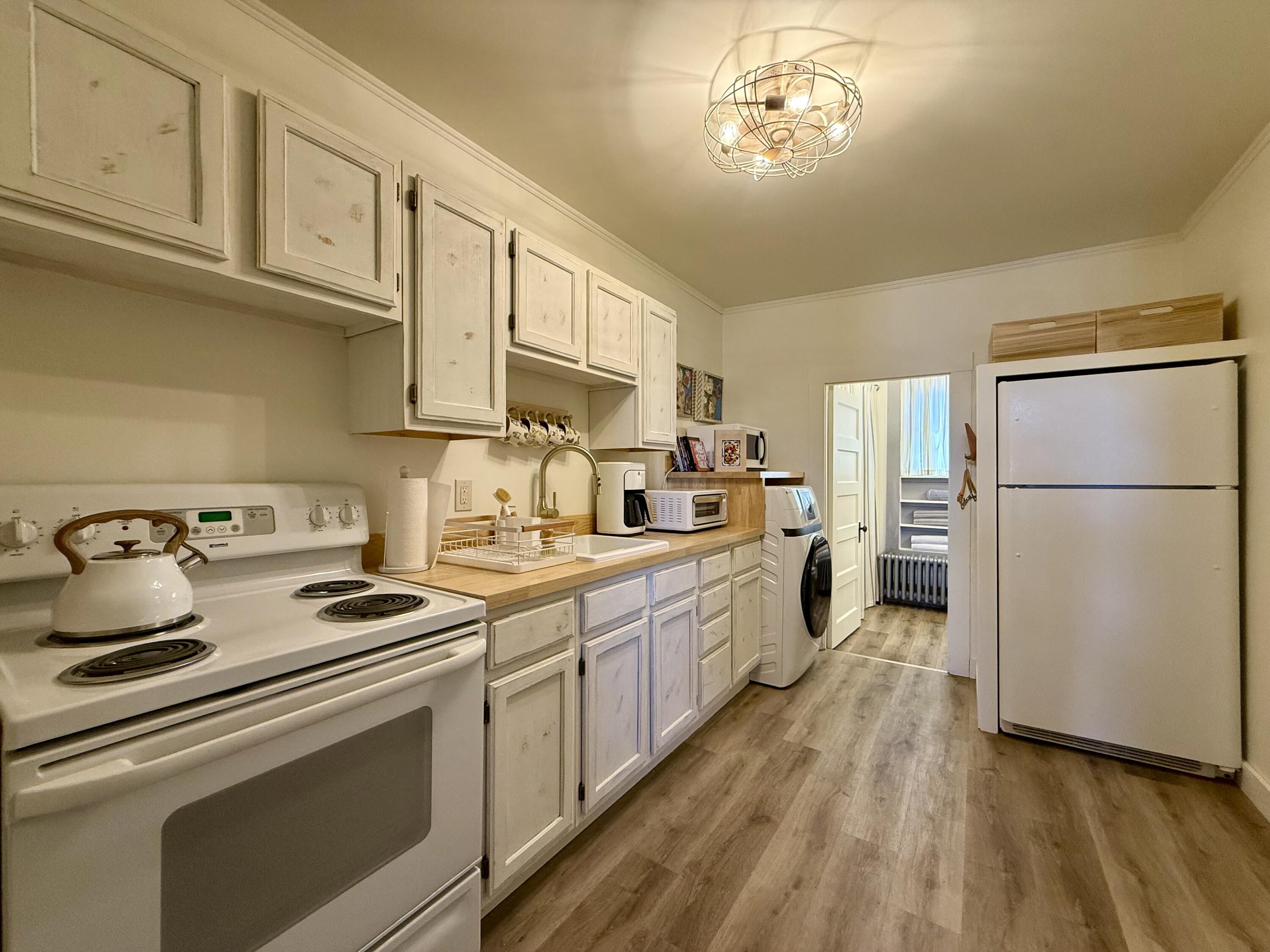 283 Main Street, Calais, ME, 04619