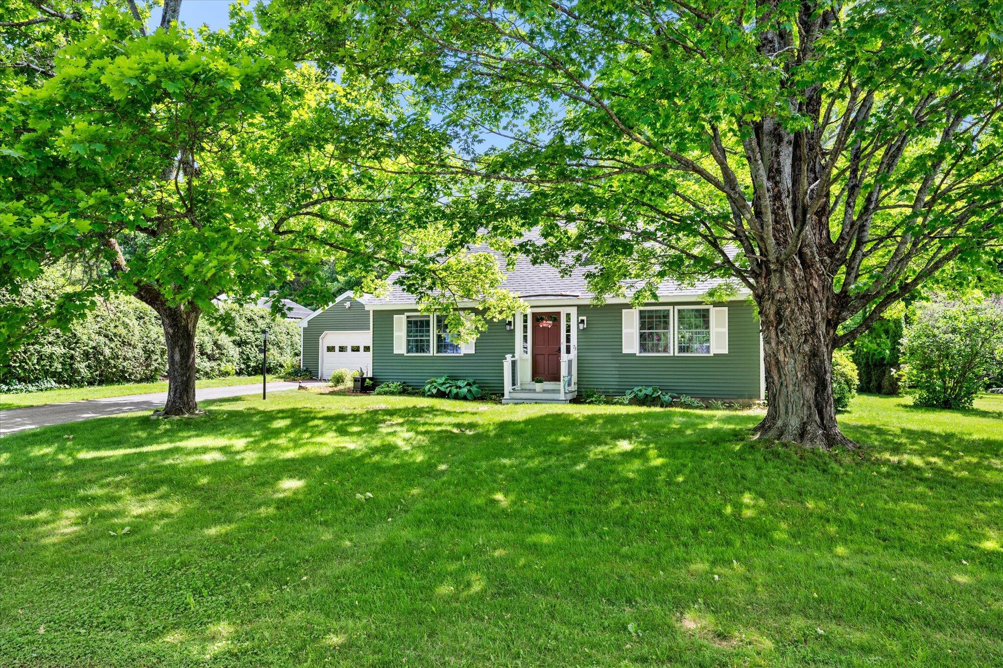 52-73 Edgewood Dr