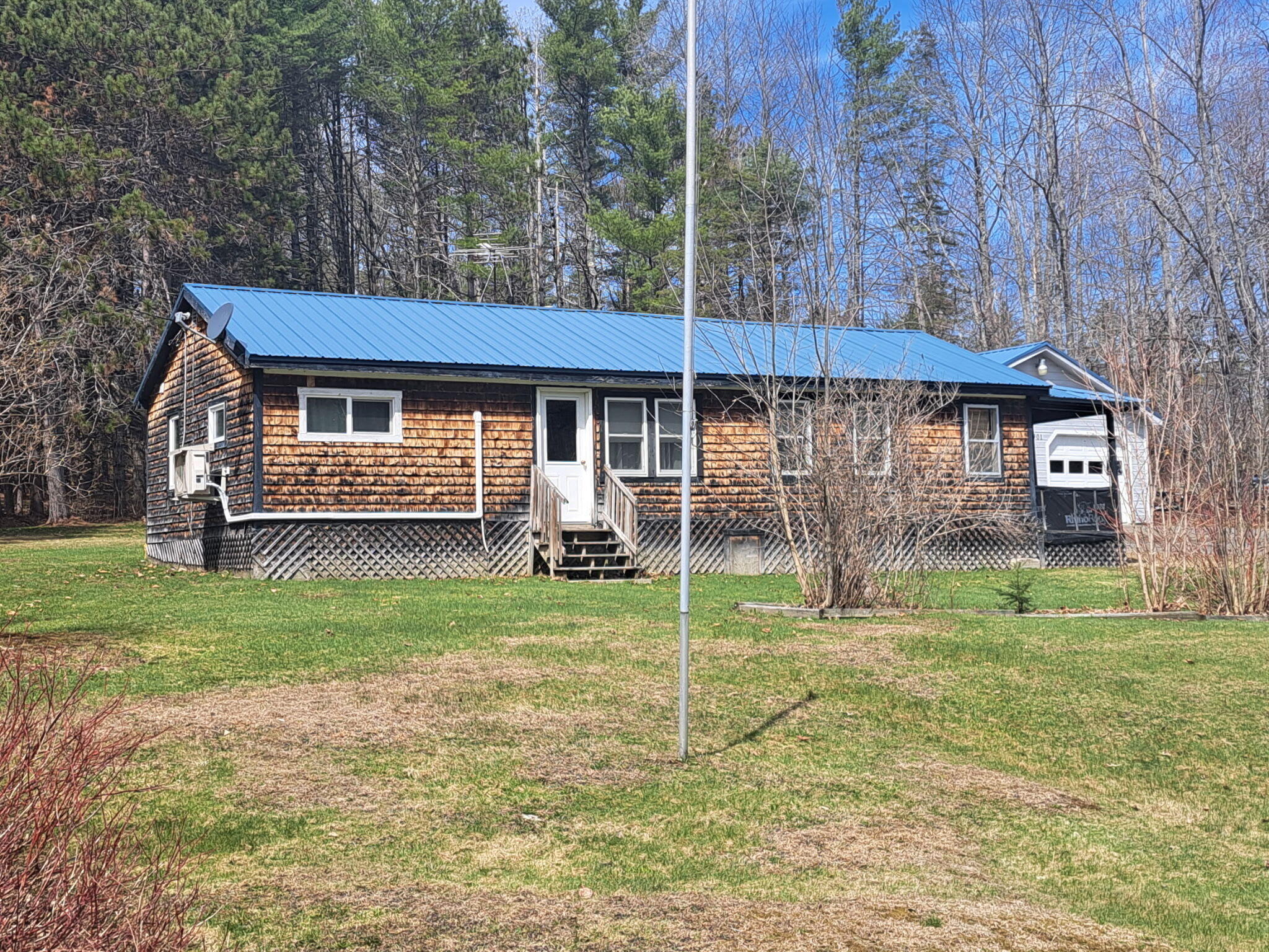 901 N Dexter Road, Sangerville, ME, 04479 901 N Dexter Road, Sangerville, ME, 04479
