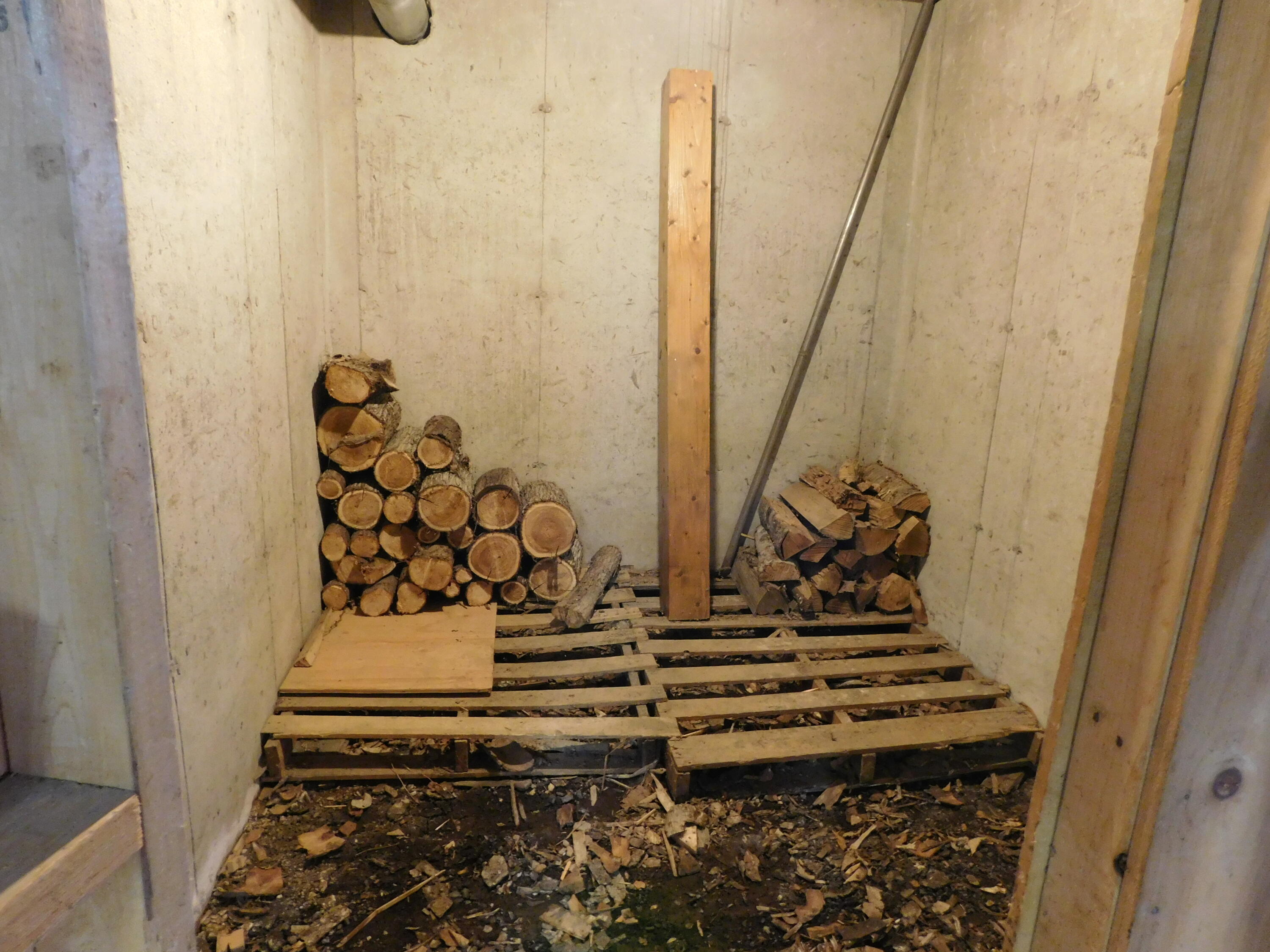 557 Enfield Road, Lincoln, ME, 04457