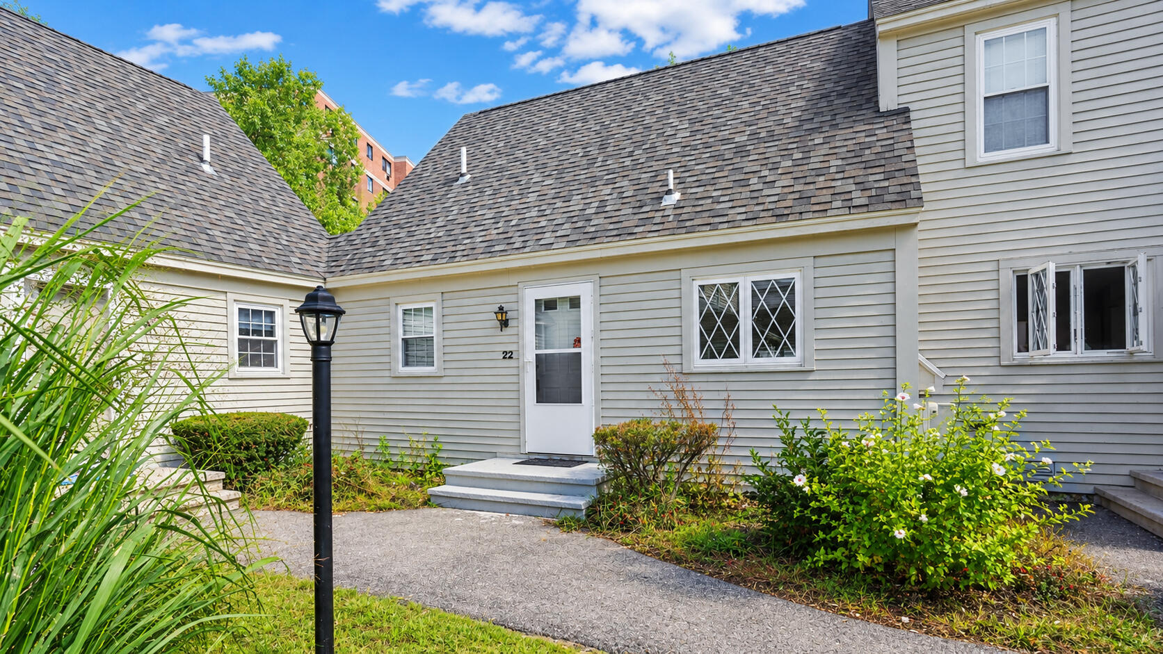 Photo of 139 Broadway #22 South Portland ME 04106