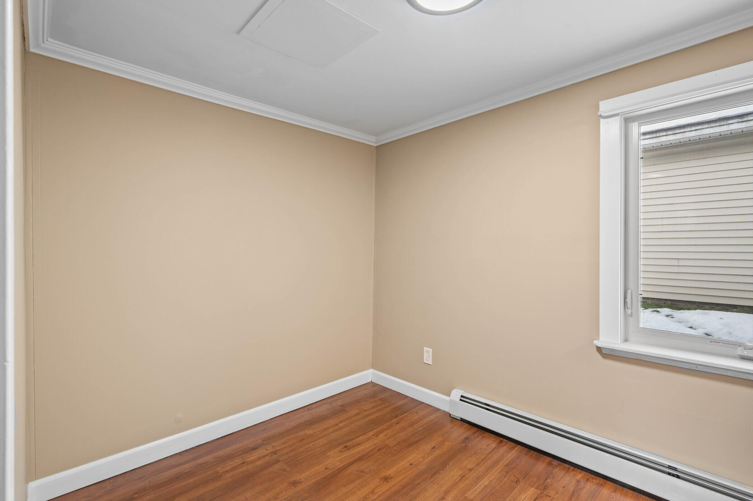 15 Jefferson Street, Augusta, ME, 04330