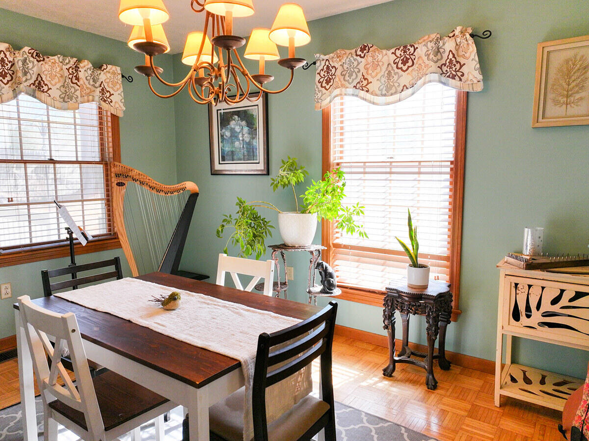 11 Kensington Terrace, Lewiston, ME, 04240