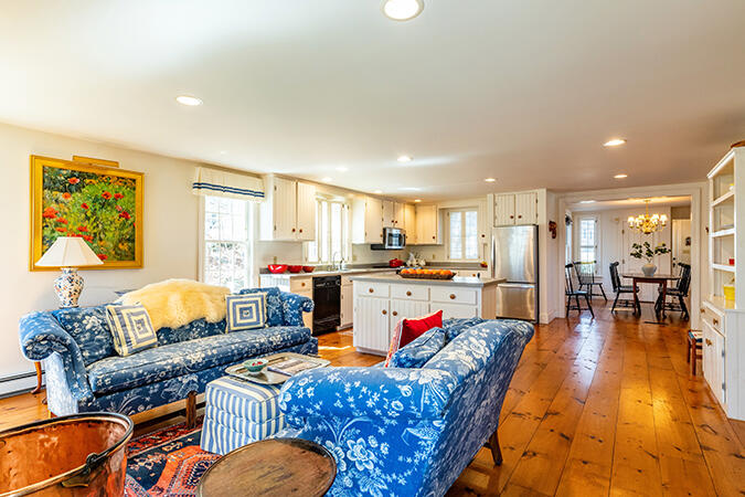 8 Chestnut Hill, Camden, ME, 04843