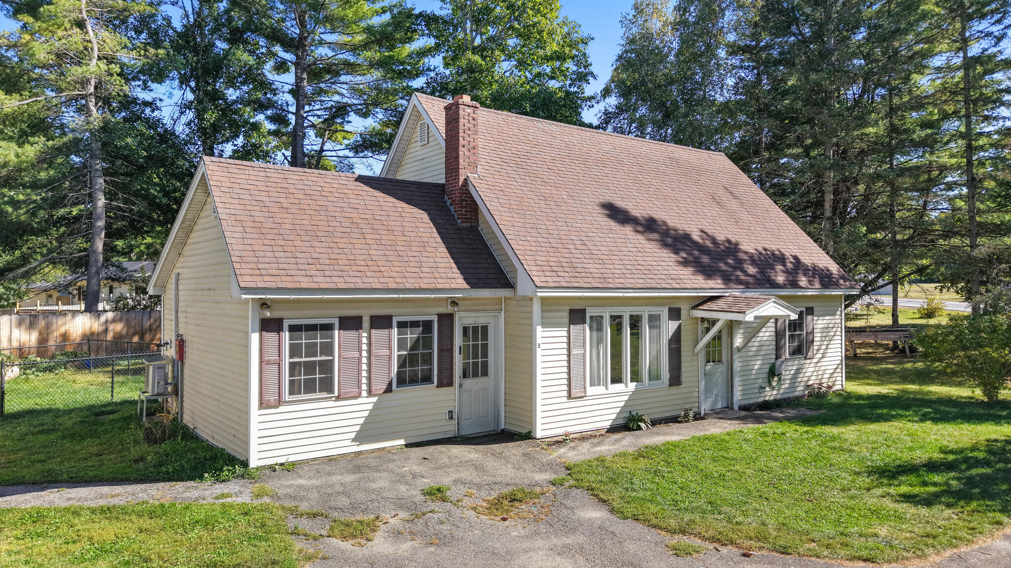 Photo of 3 Pine Street Newport ME 04953