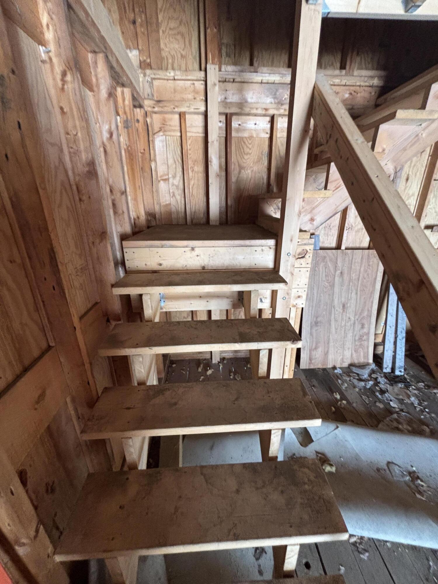 6 Horseshoe Road, Medway, ME, 04460