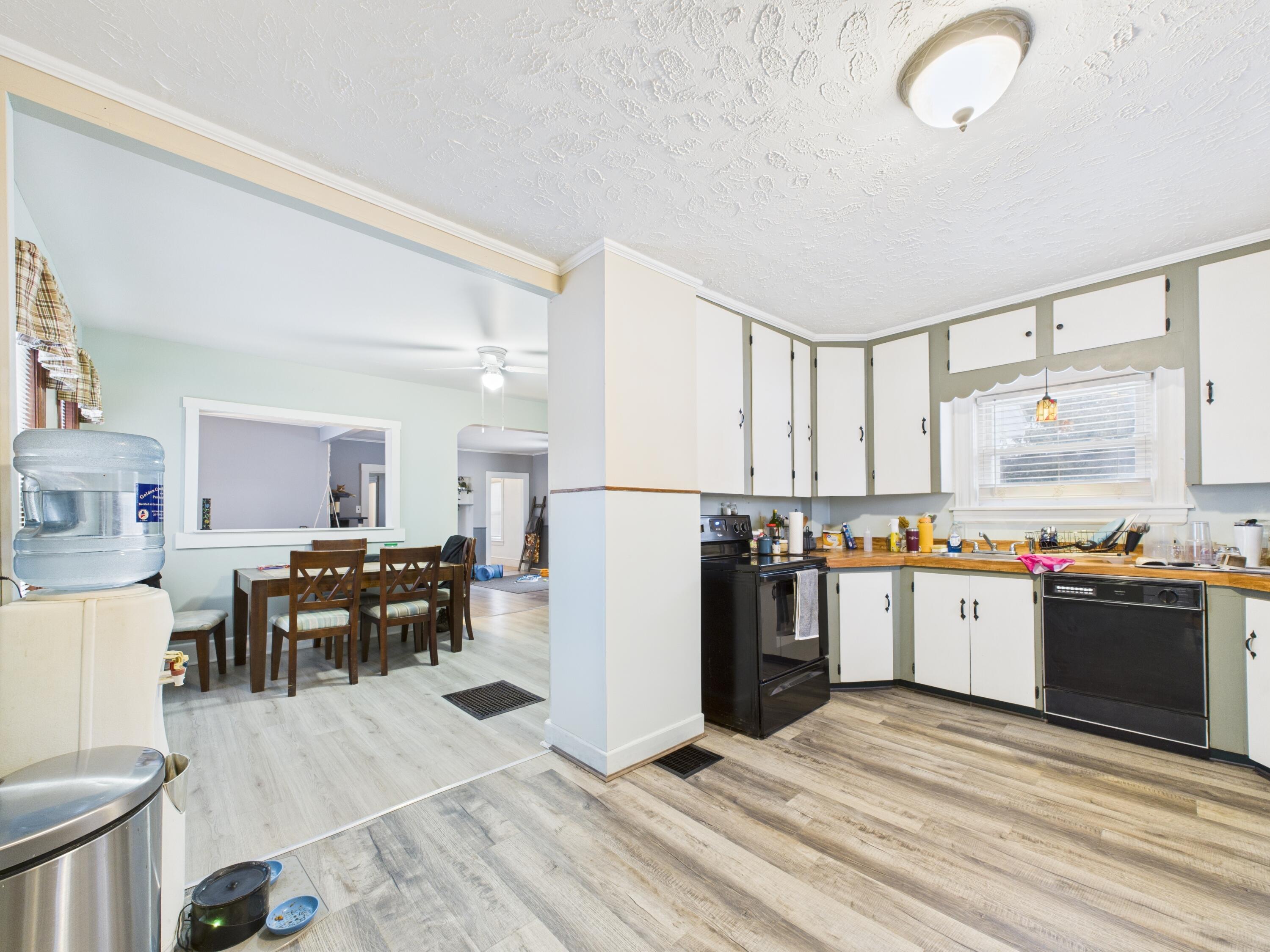 1616 Main Street, Mapleton, ME, 04757