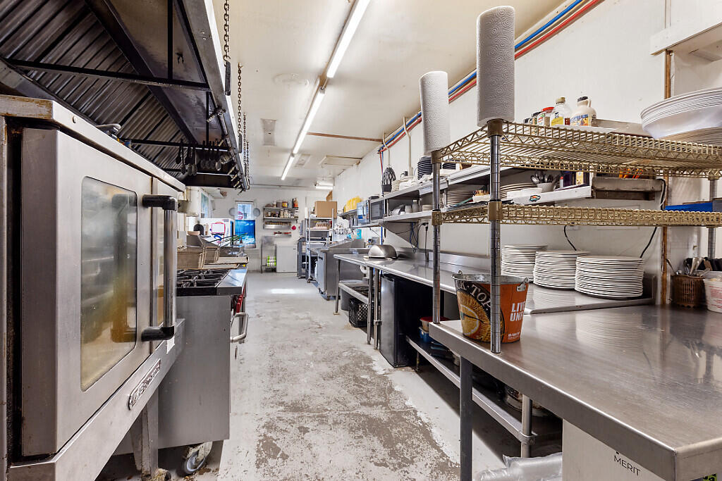 30 Main Street, Belfast, ME, 04915