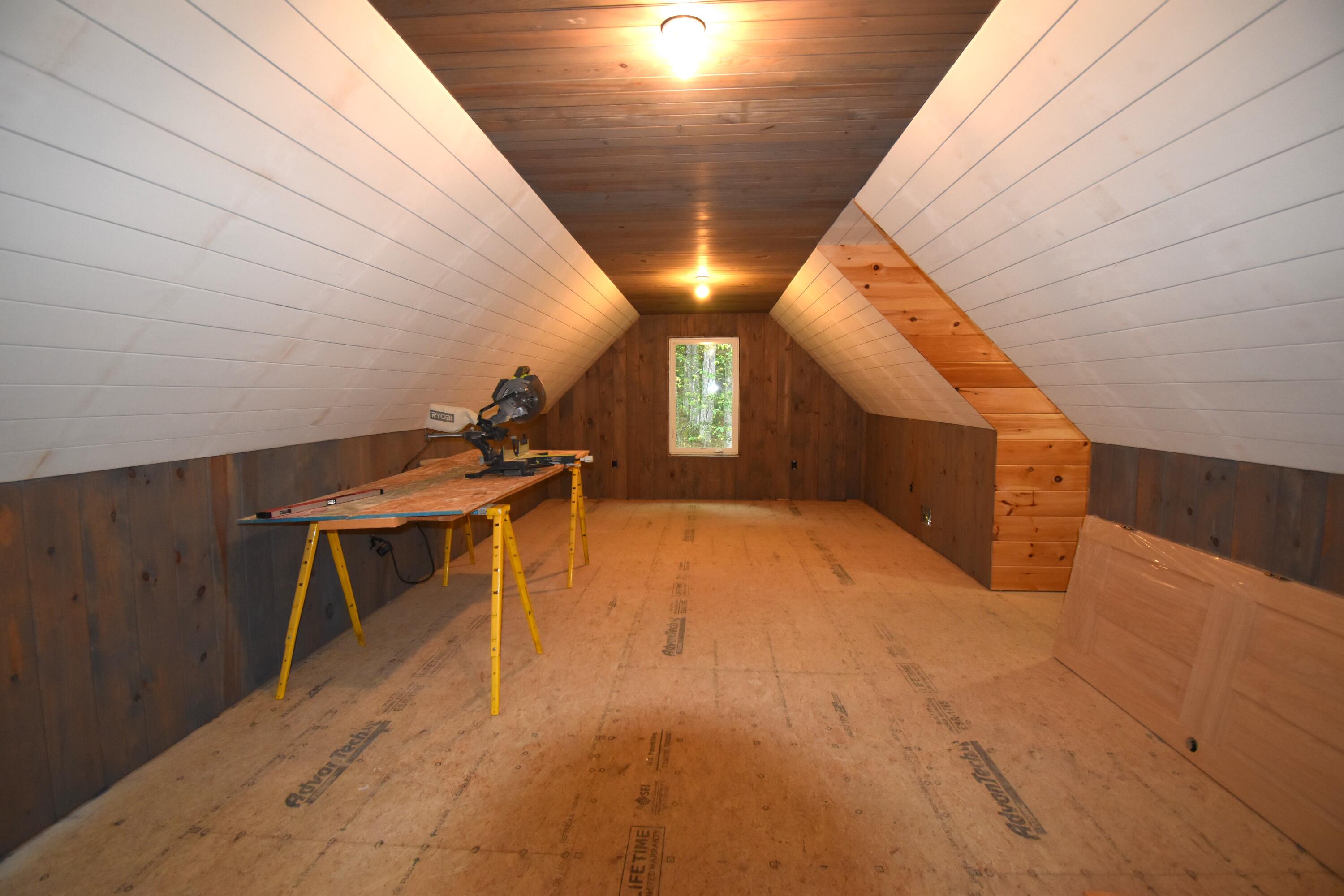 107 Shady Lane, Newport, ME, 04953