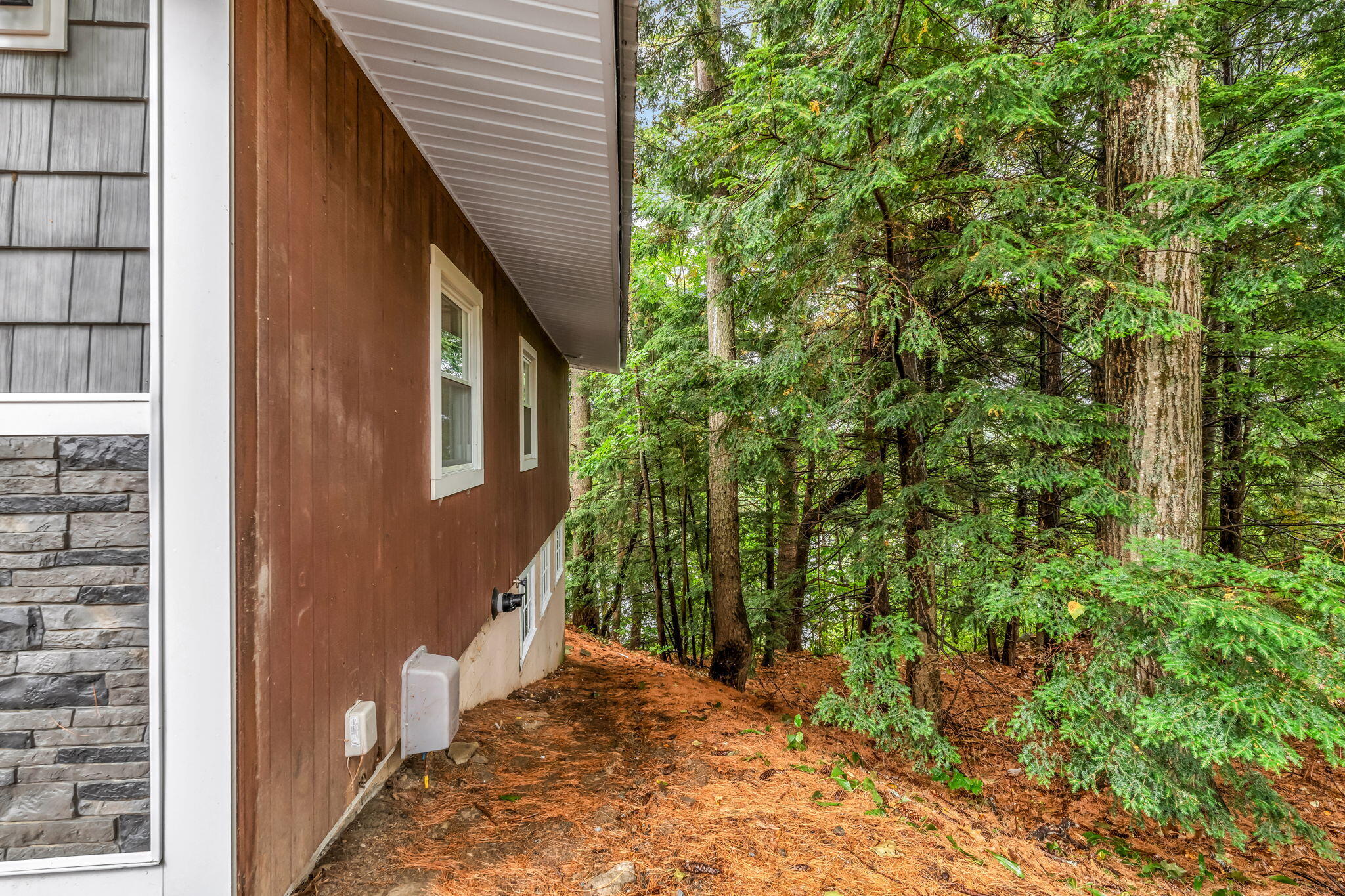 12 Rowell Road, Hampden, ME, 04444