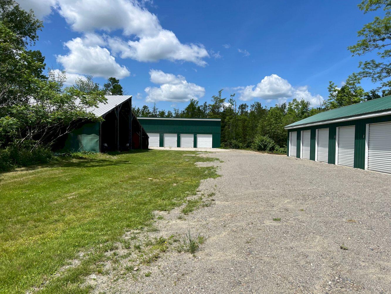 688 White School House Road, Madison, ME, 04950