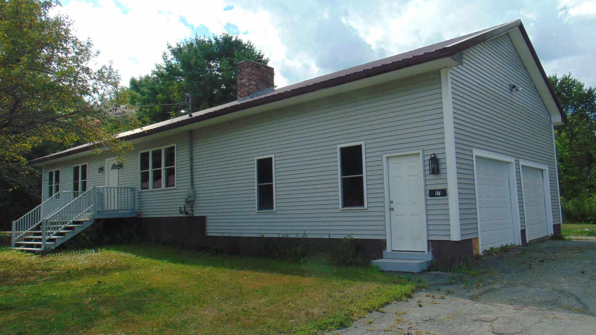 Photo of 17 Edwards Street Lincoln ME 04457