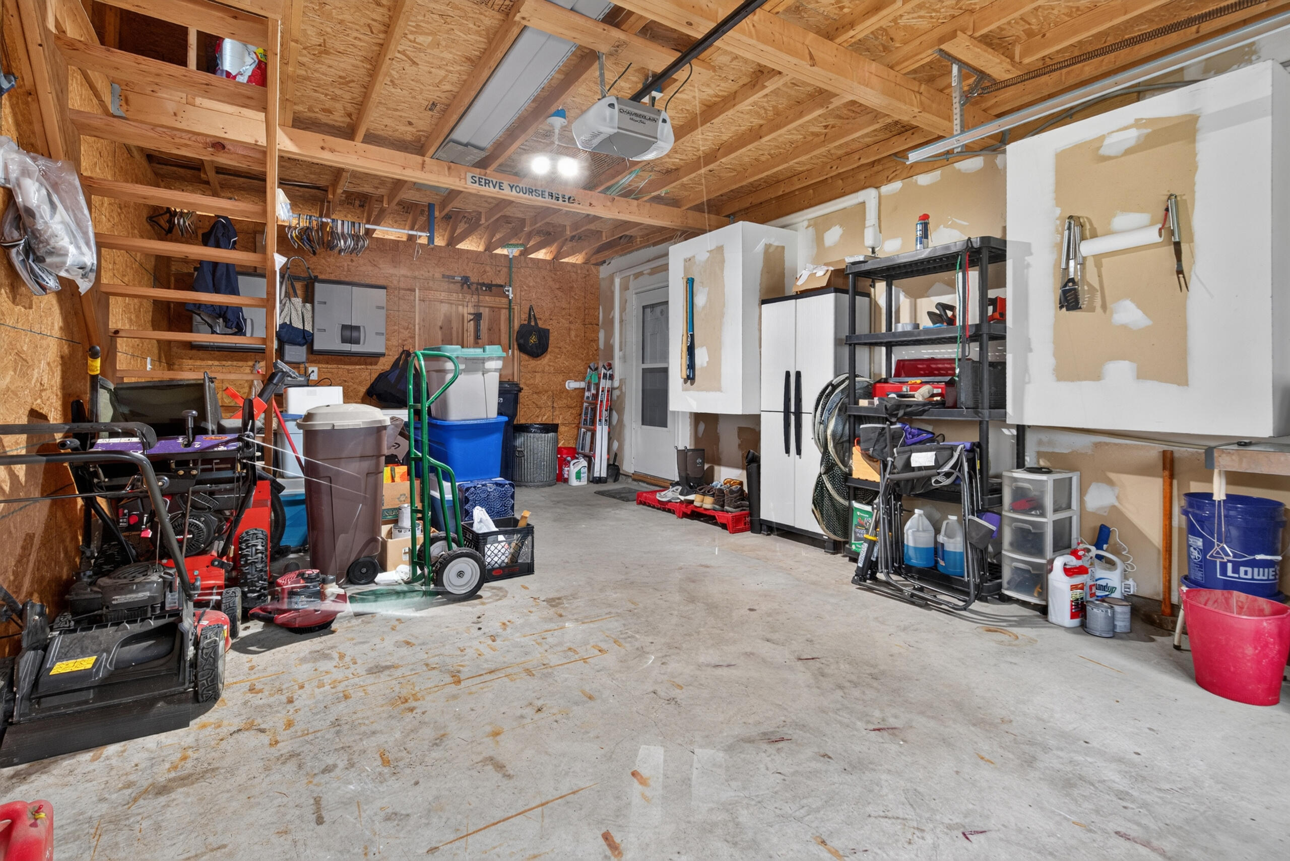 15 Brewster Street, Bangor, ME 04401 Garage