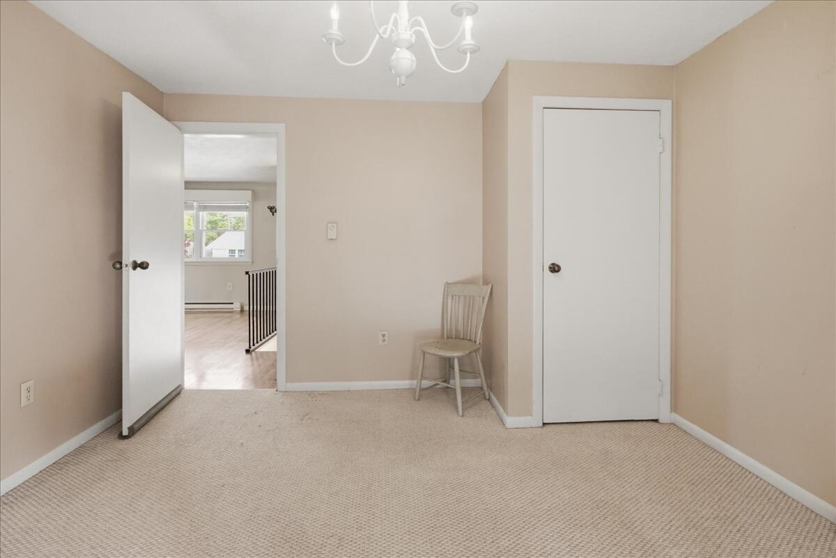 2 Quaker Road, Westbrook, ME 04092 45-DSC07451