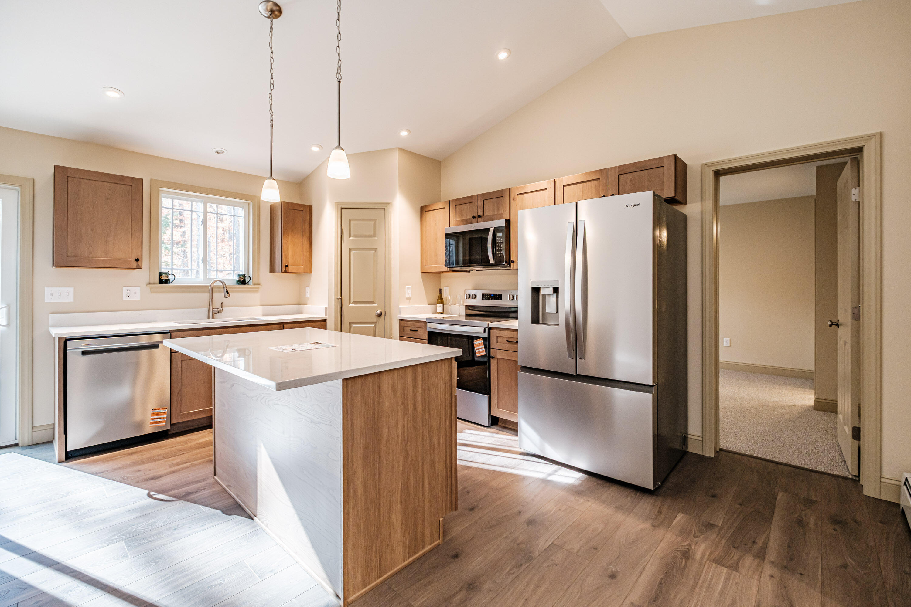 33 Woodbrey Lane, Standish, ME, 04084