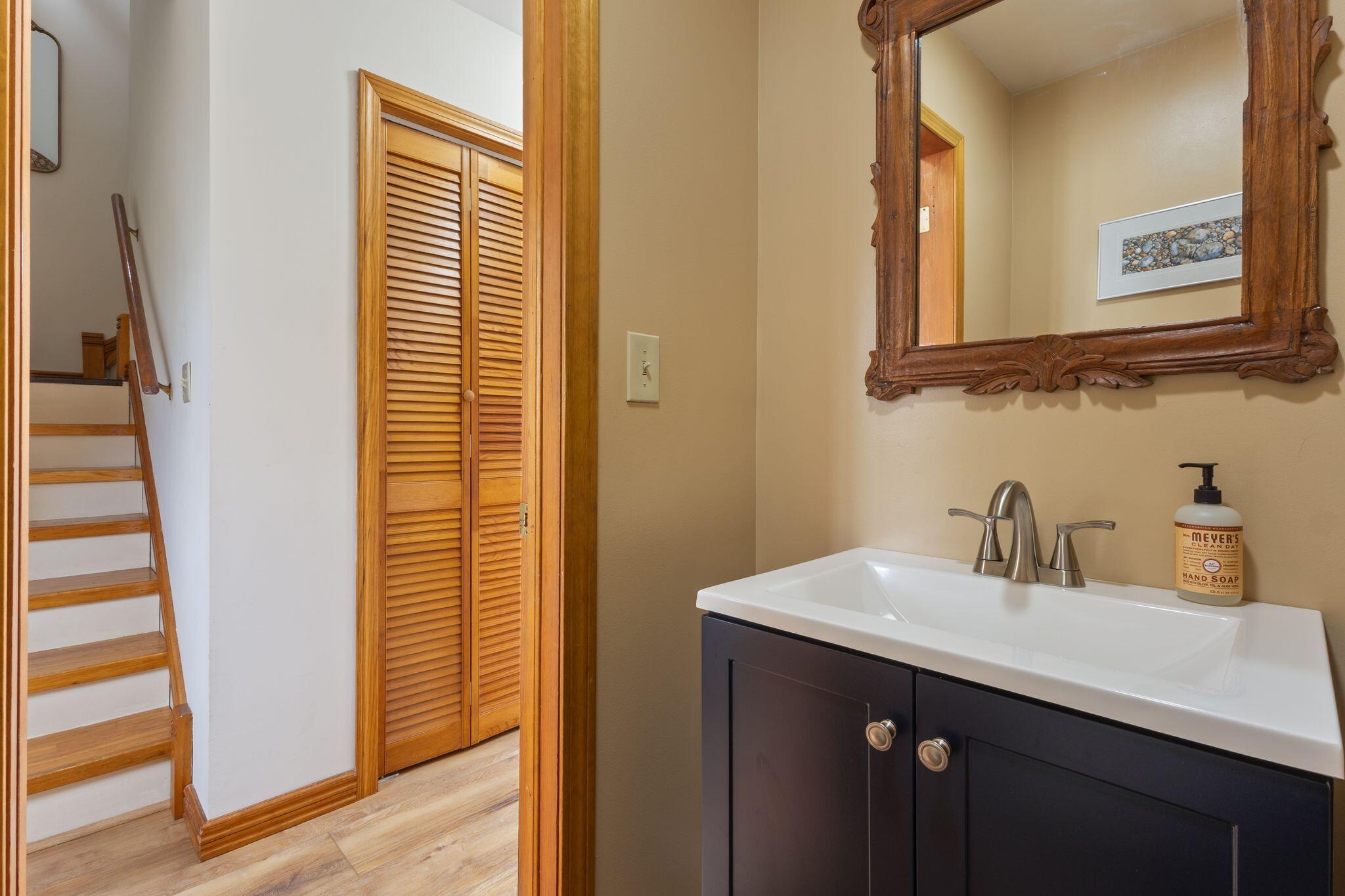 97 Tenny Hill Road, Raymond, ME, 04071