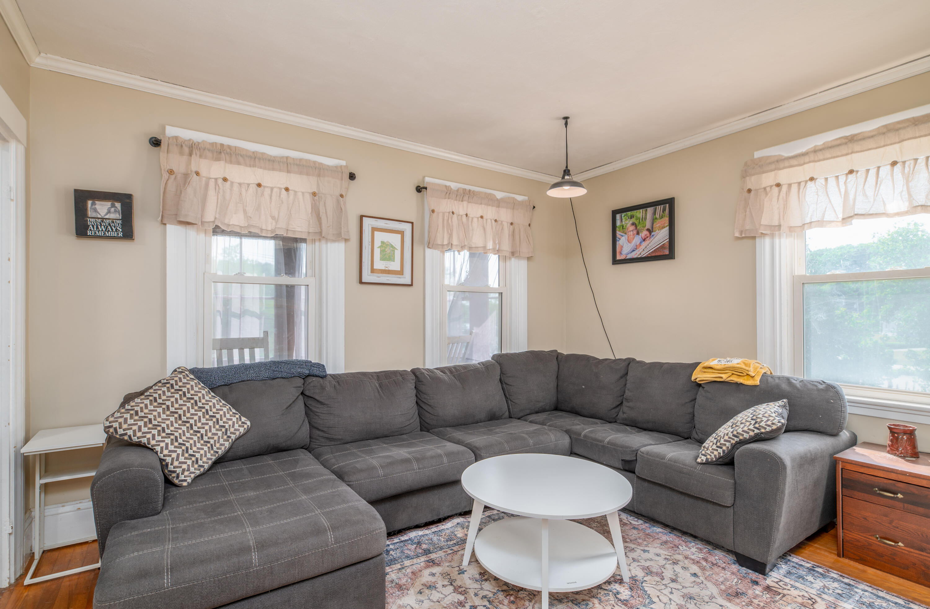 11 Cobbossee Avenue, Gardiner, ME, 04345