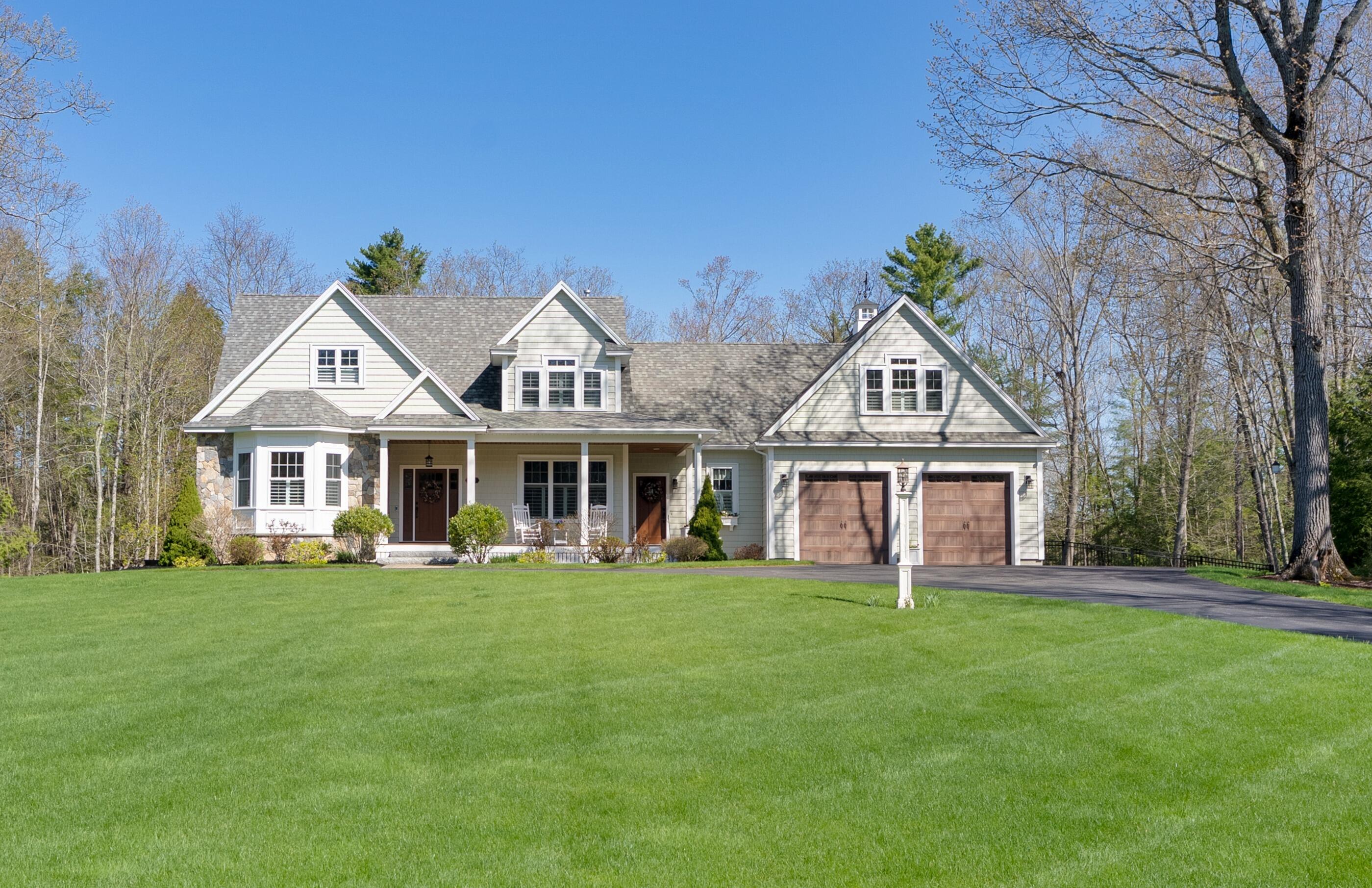 361 Cape Road, Raymond, ME, 04071 361 Cape Road, Raymond, ME, 04071