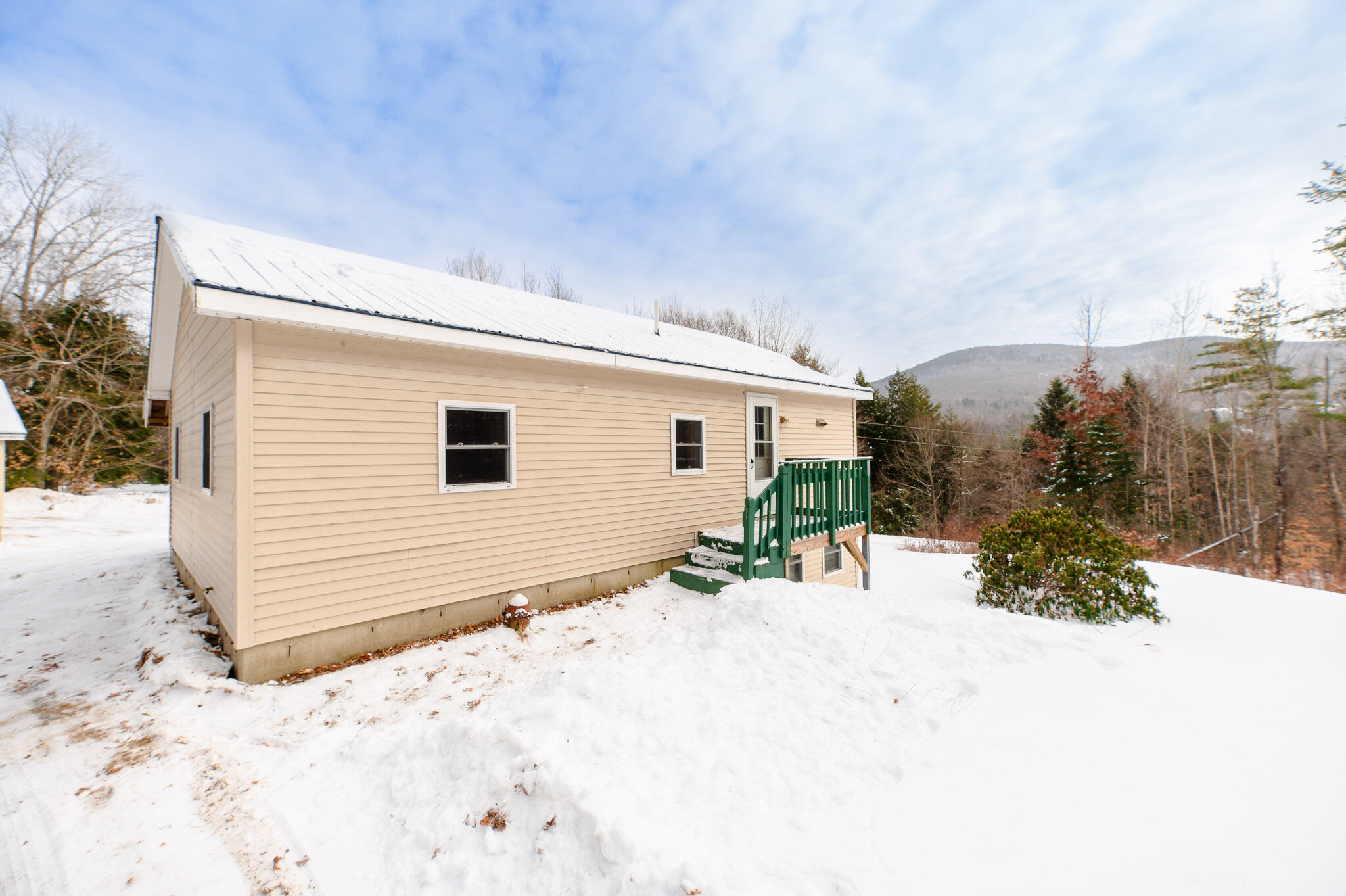 55 Lake Street, New Vineyard, ME, 04956