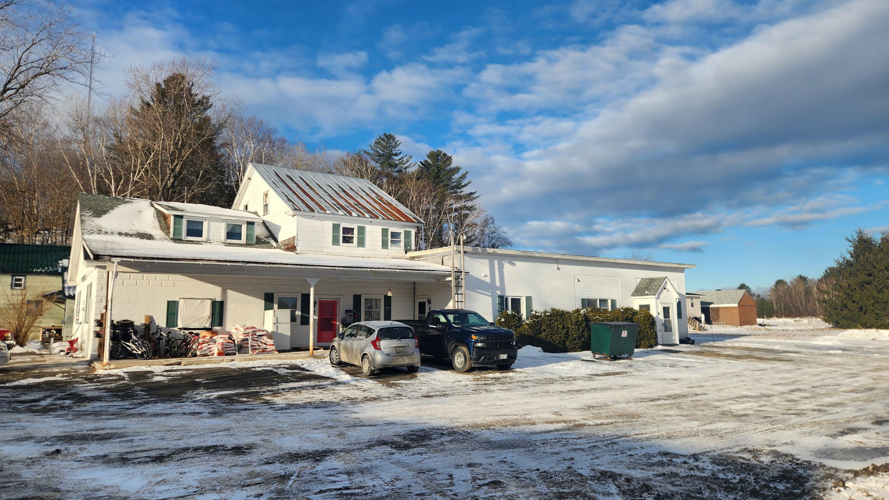 97 Penobscot Avenue, Millinocket, ME, 04462