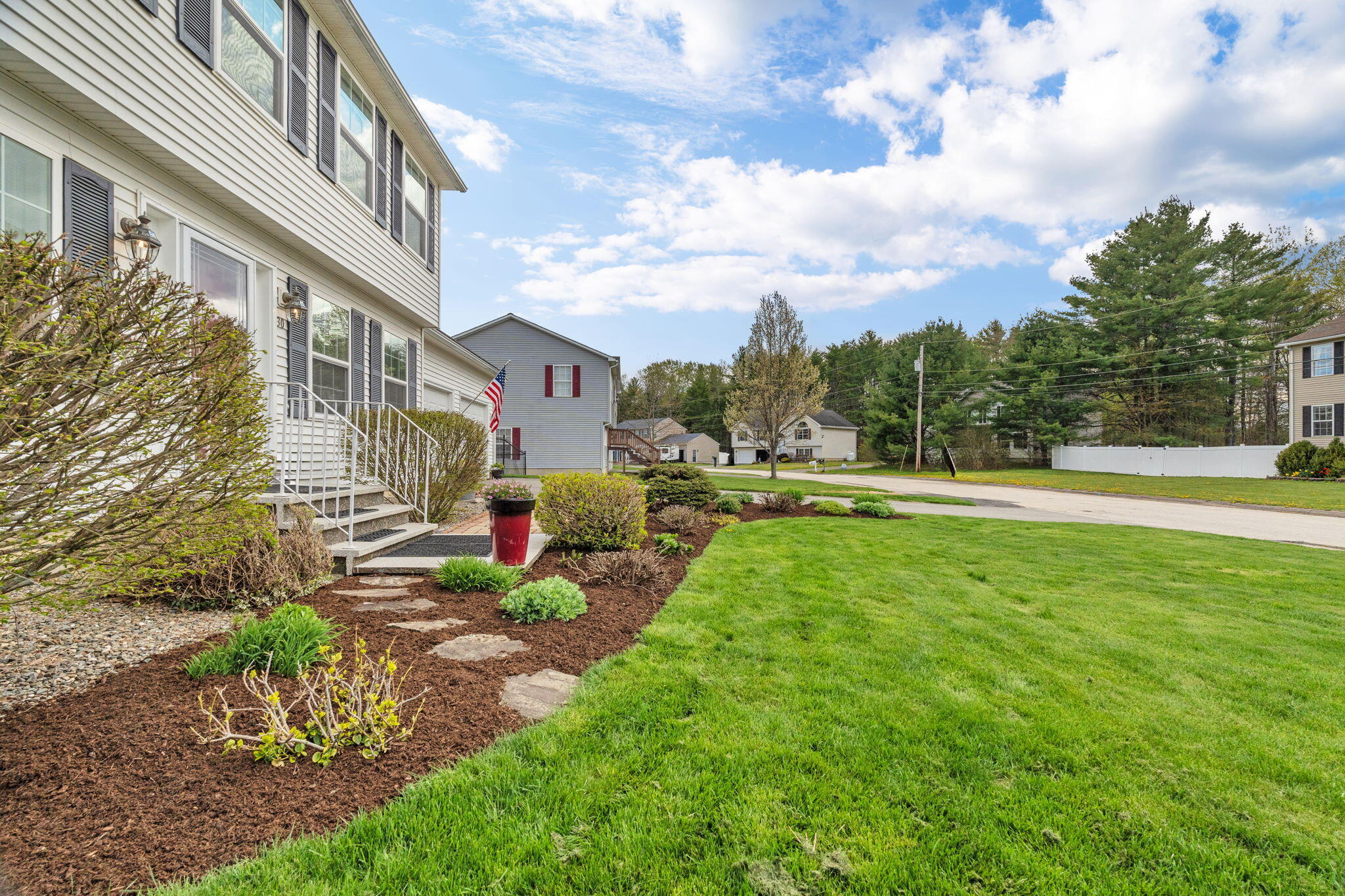 20-web-or-mls-30-bowdoin-dr