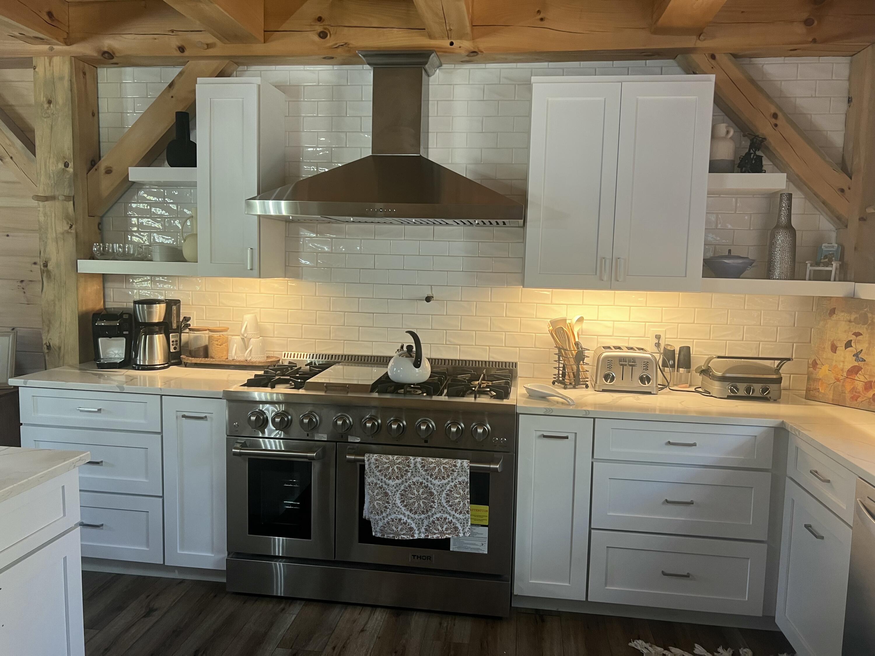 34 Wrong Road, Naples, ME, 04055