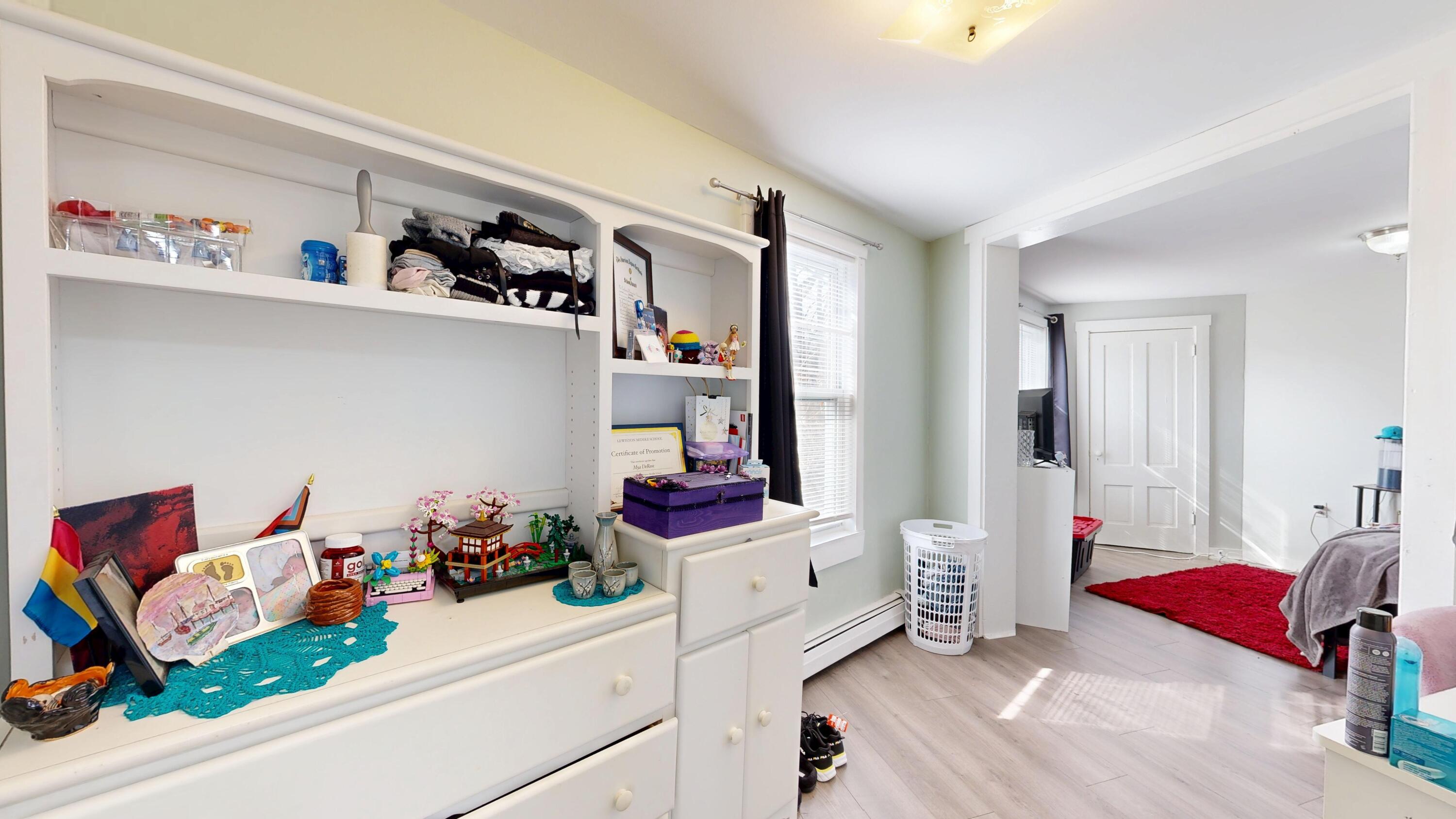 26 Holland Street, Lewiston, ME, 04240