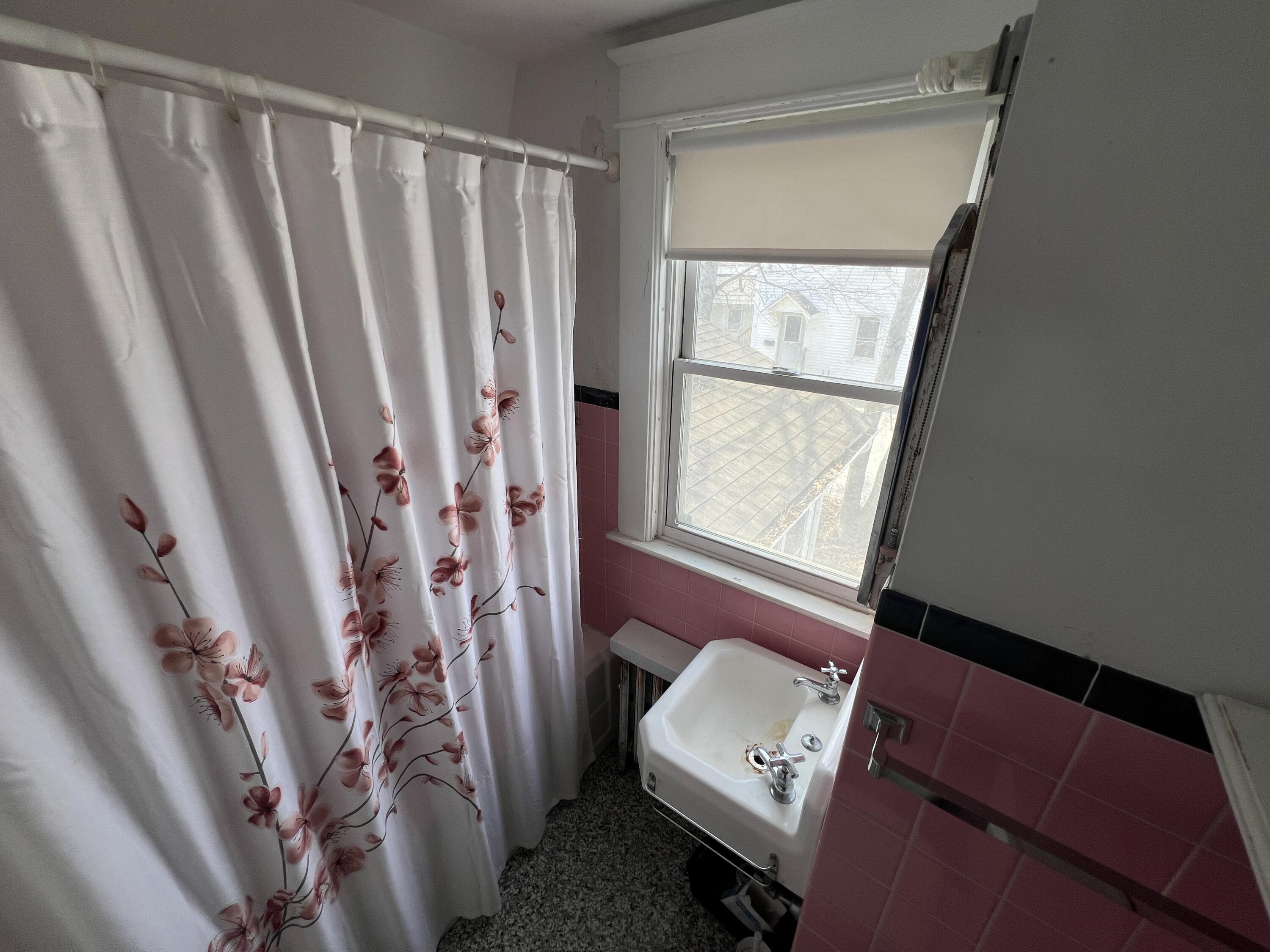 36 Main Street, Oakland, ME, 04963