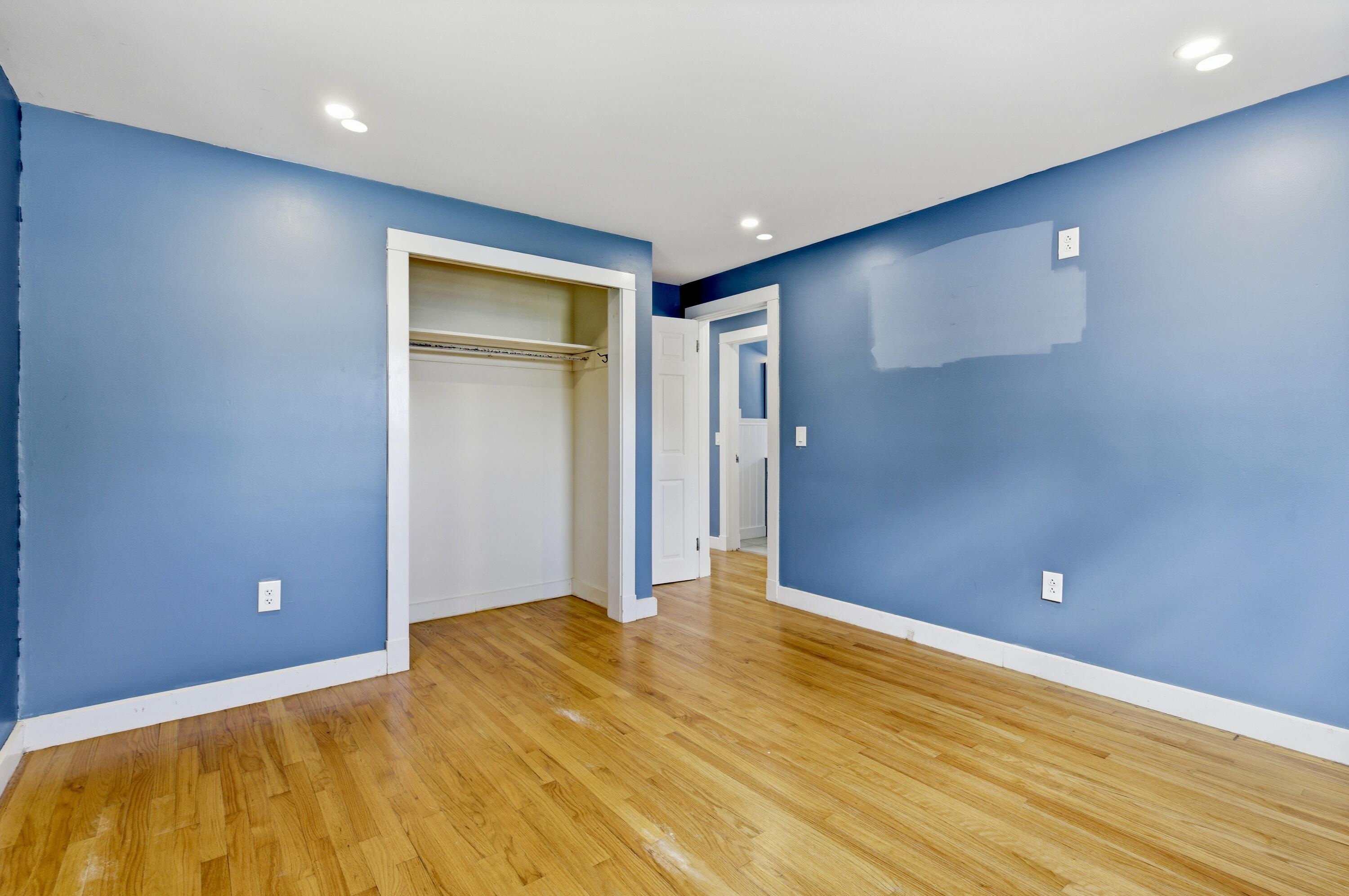 7 Sunset View Street, Gray, ME, 04039