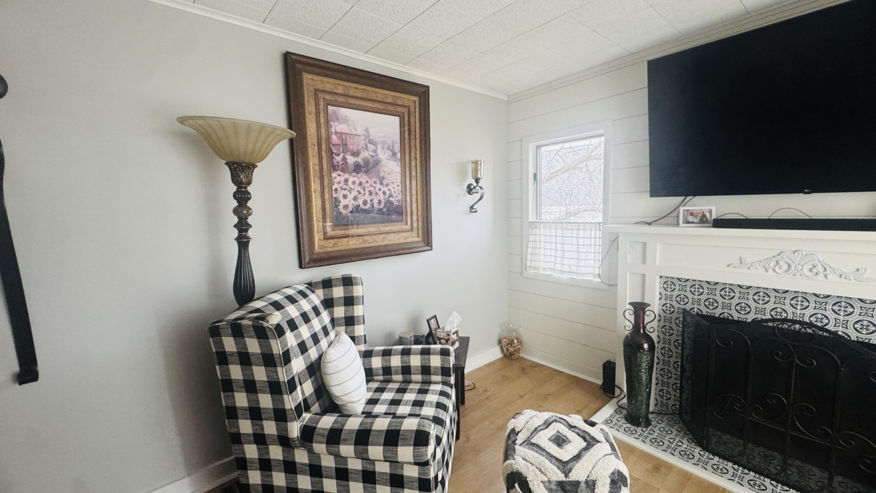 33 Coolidge Avenue, Caribou, ME, 04736