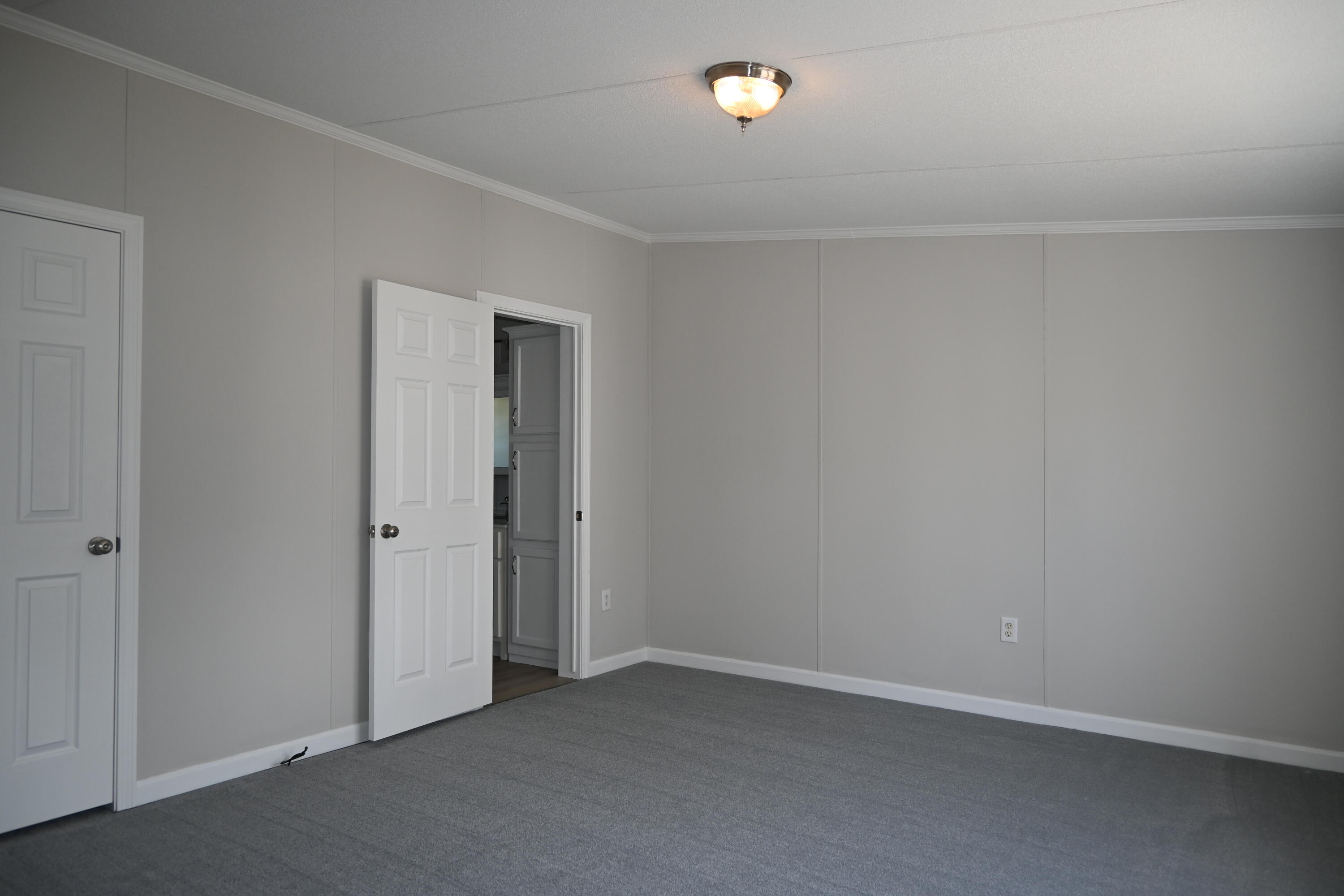 13 Young Avenue, Brunswick, ME, 04011