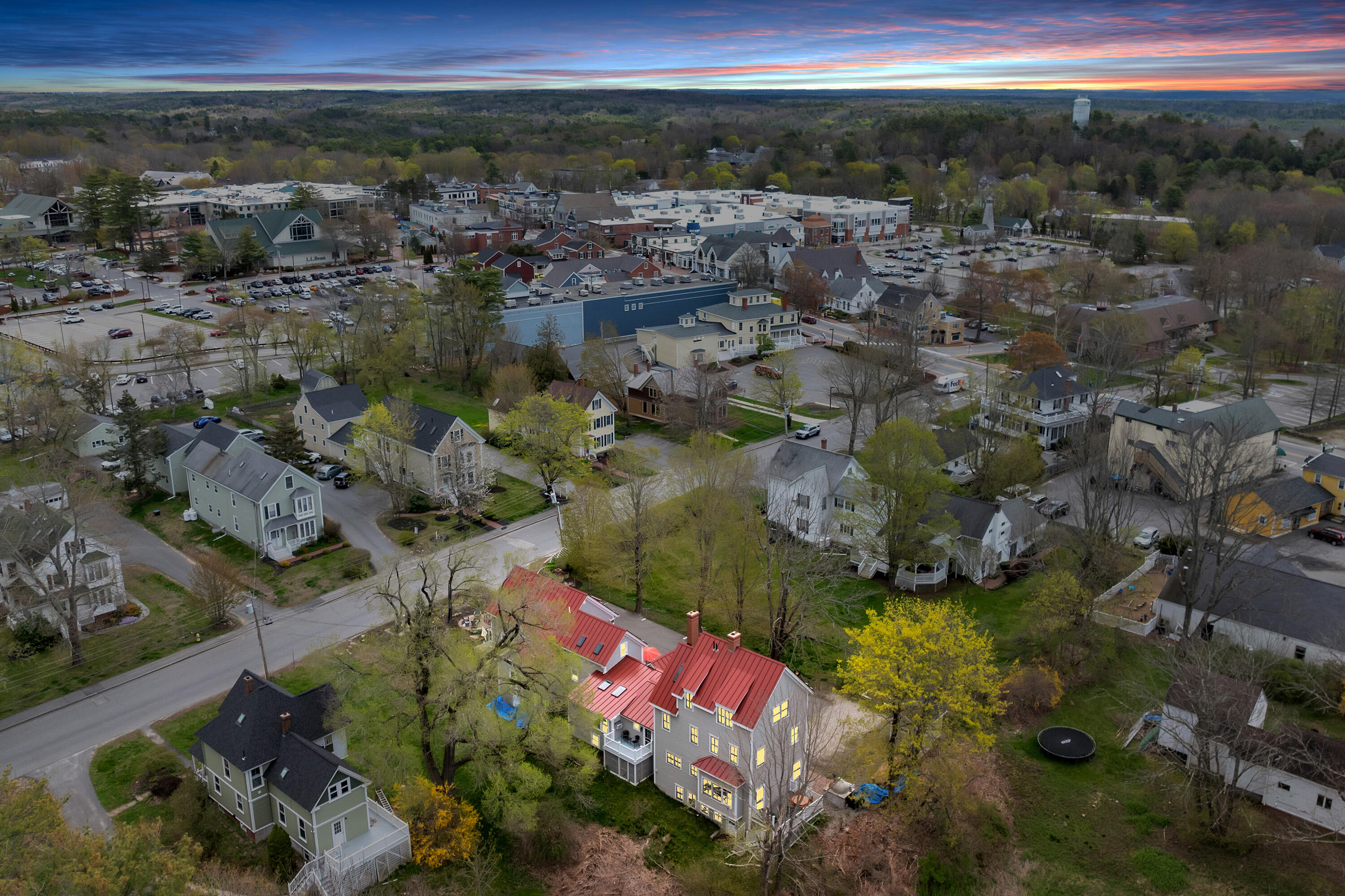 11 Holbrook Street, Freeport, ME, 04032