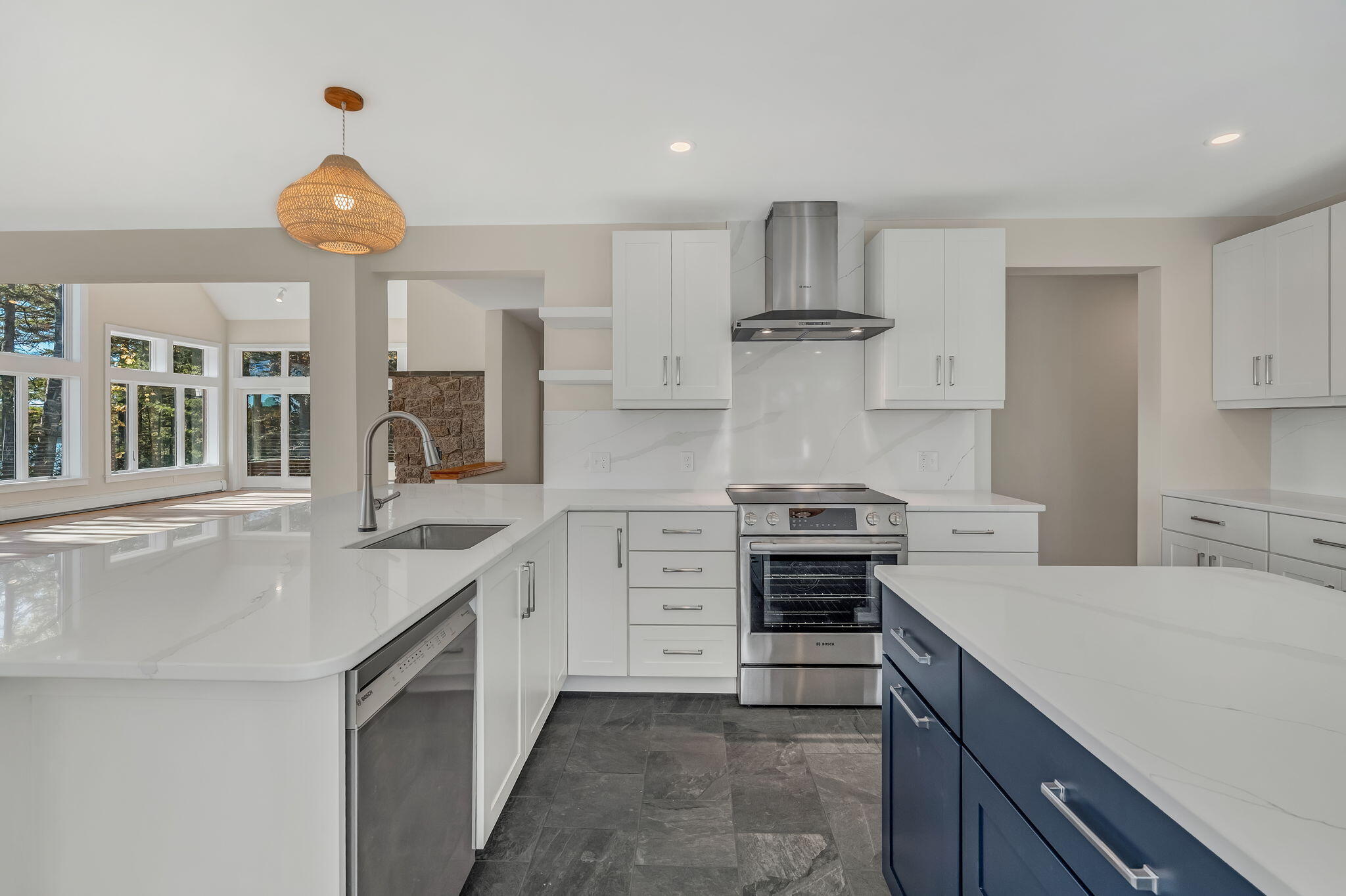 82 Falcon Lane, Lamoine, ME, 04605