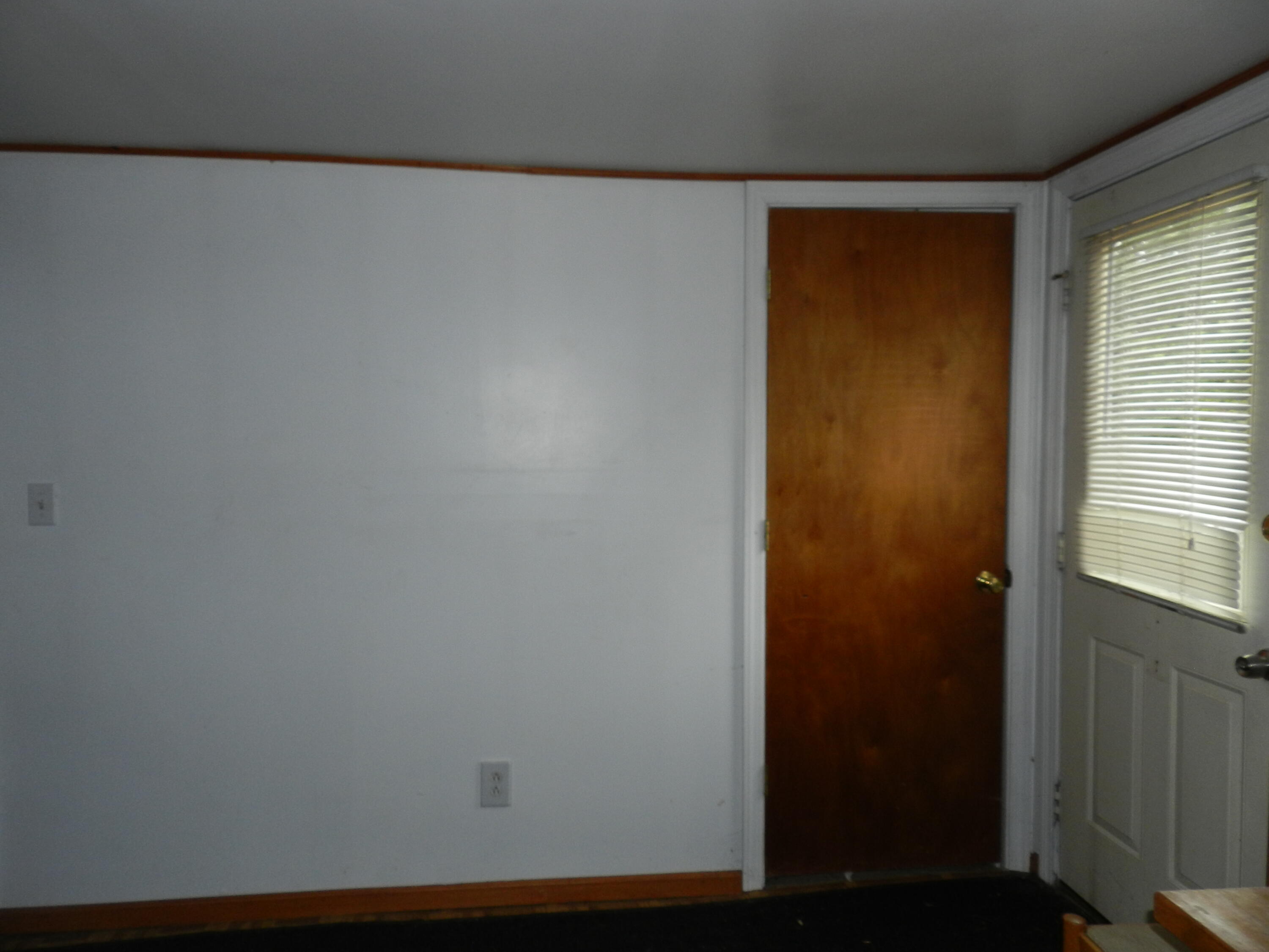 632 County Road, Milford, ME, 04461