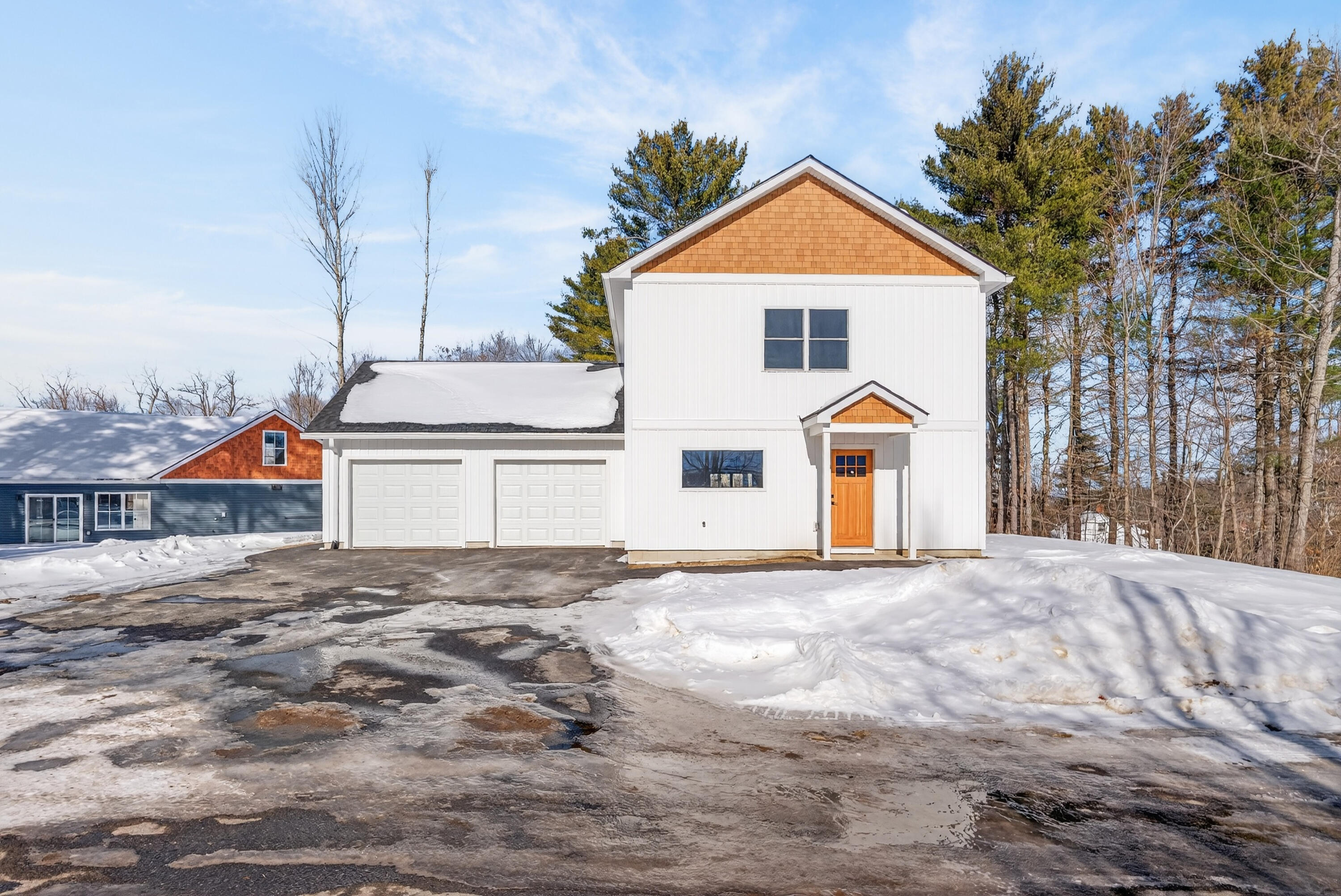 11 Village Green Circle, Oakland, ME, 04963