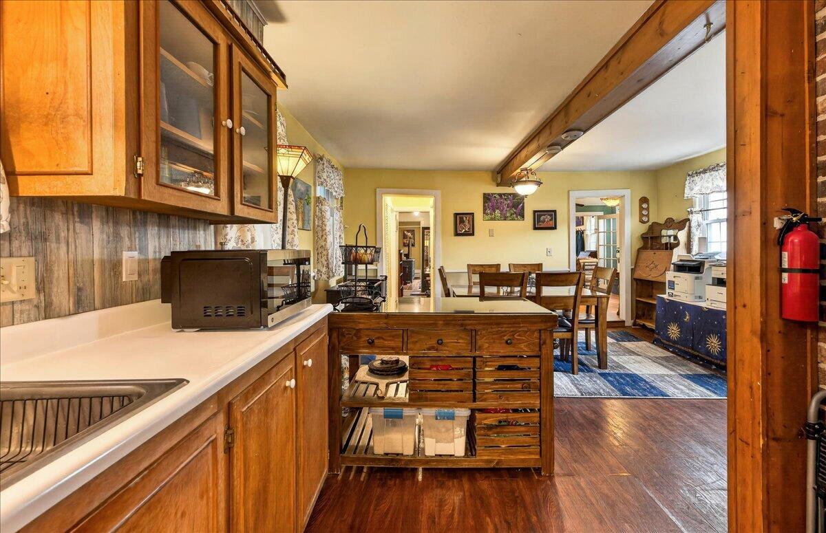 15 Commercial Street, Winterport, ME 04496 17-15 Commercial St