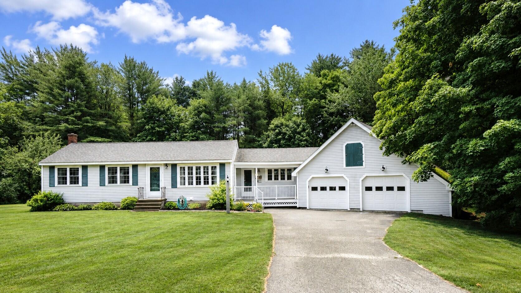 Photo of 5 Overlook Drive Buxton ME 04093