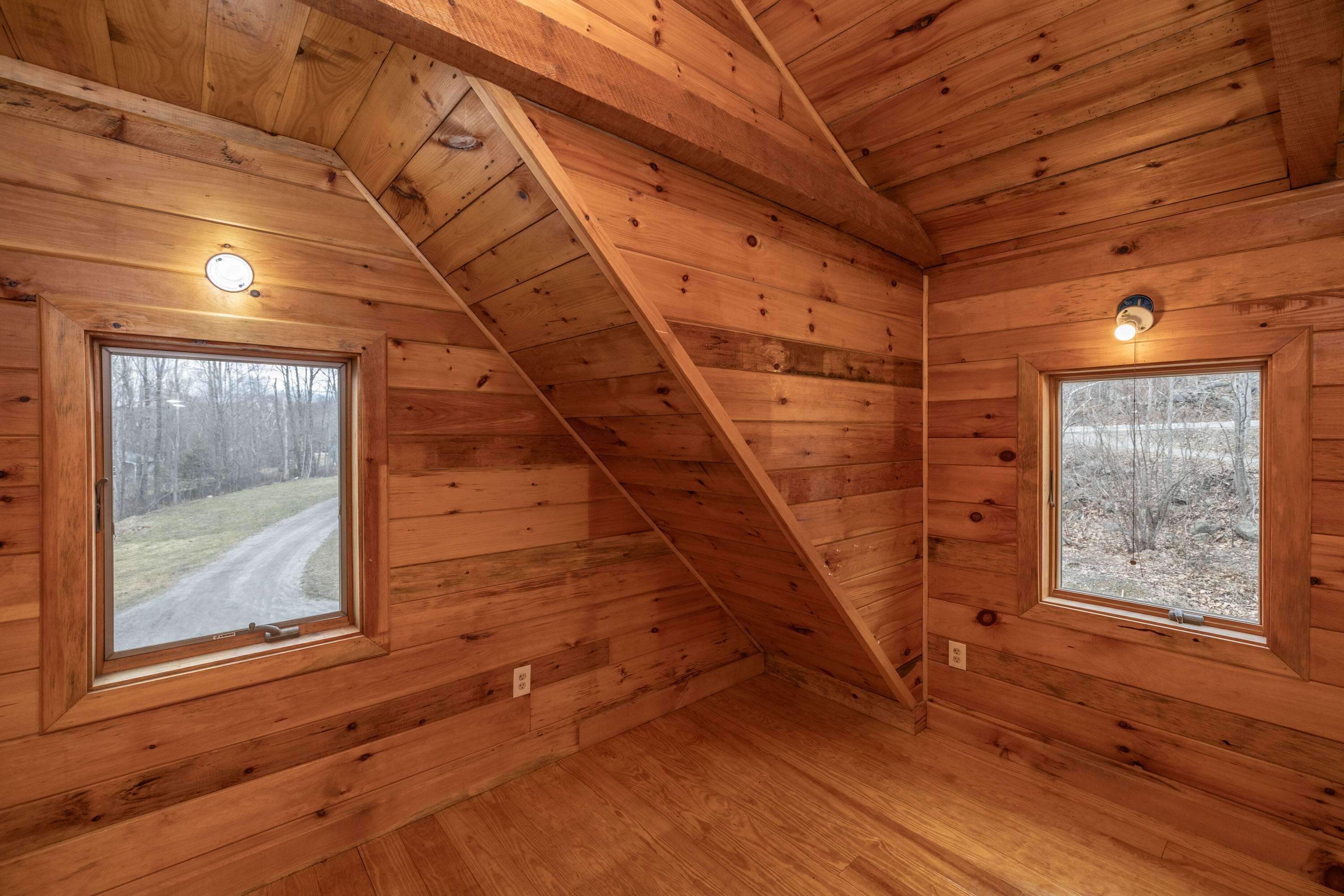 318 Hatchet Mountain Road, Hope, ME, 04847