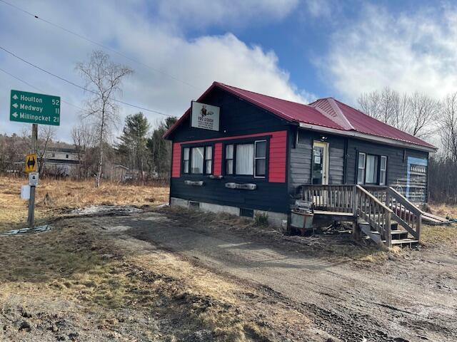 387 & 377 Main Street, Mattawamkeag, ME, 04459