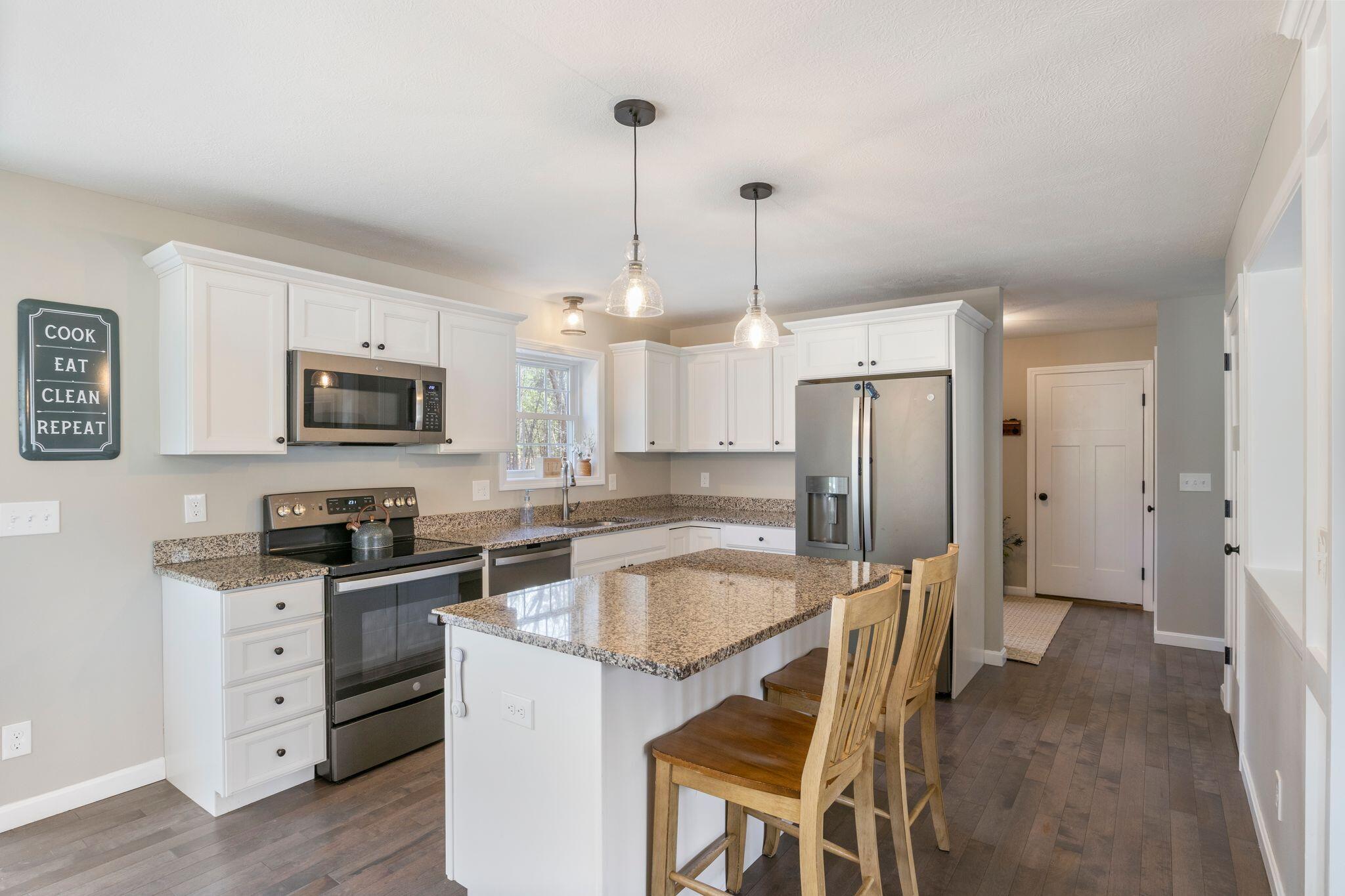 512 Chick Crossing Road, Wells, ME, 04090