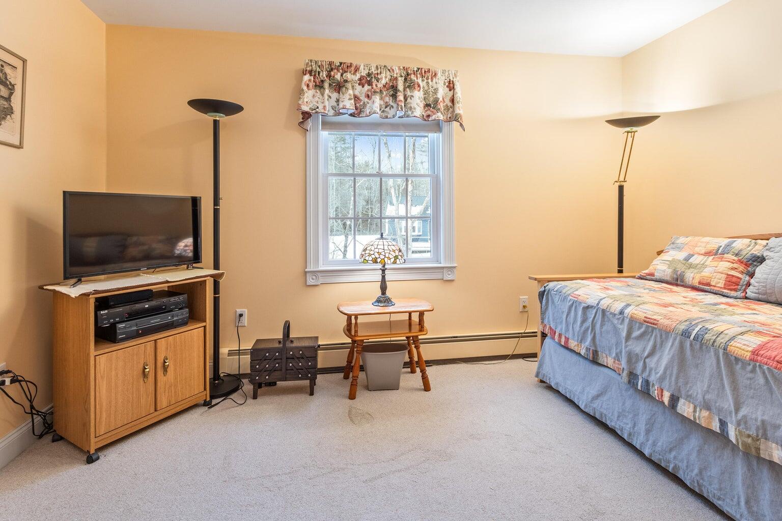 51 Old Field Road, Yarmouth, ME, 04096