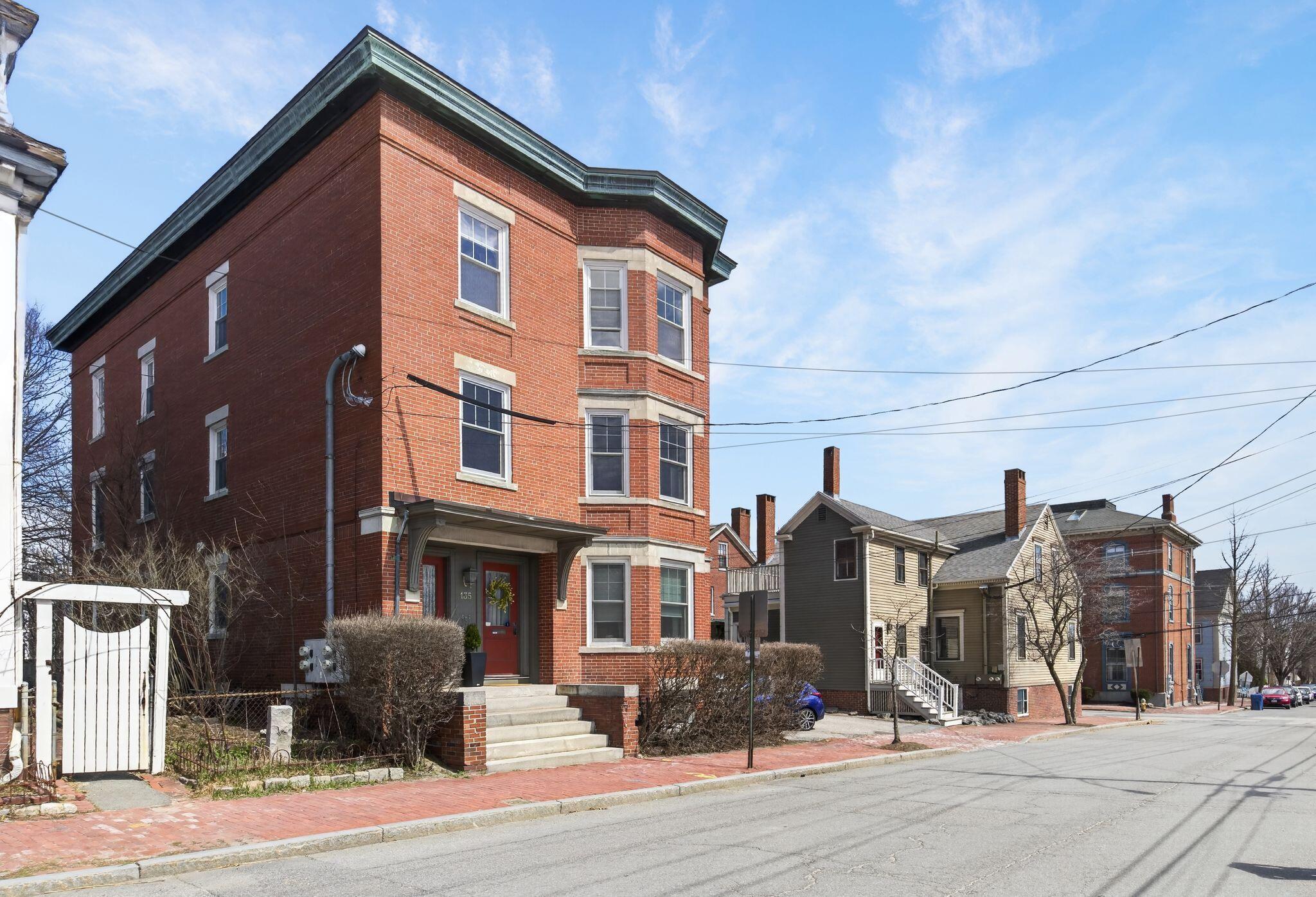 135 Brackett Street UNIT 7, Portland, ME, 04102