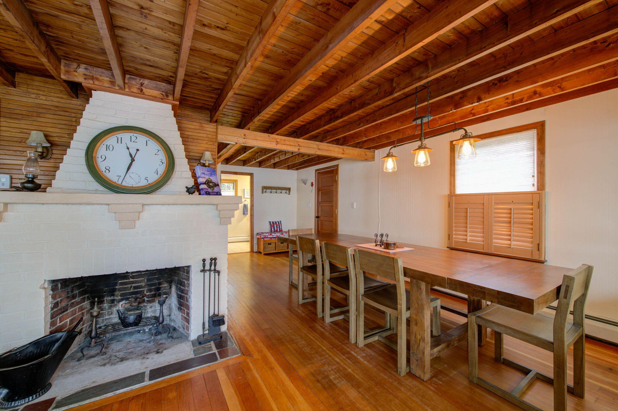203 Cottage Road