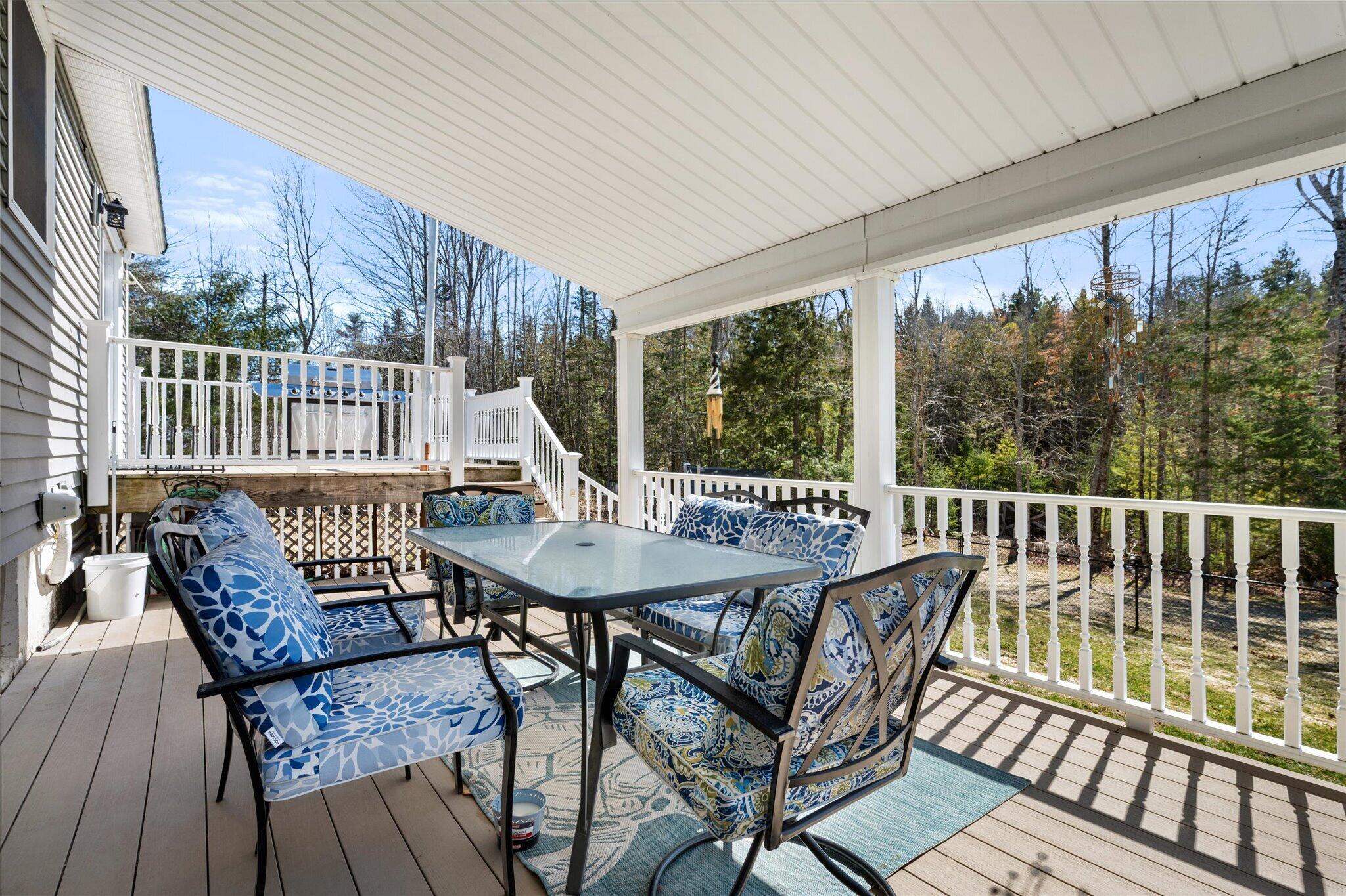 32 Charles Drive, Holden, ME, 04429