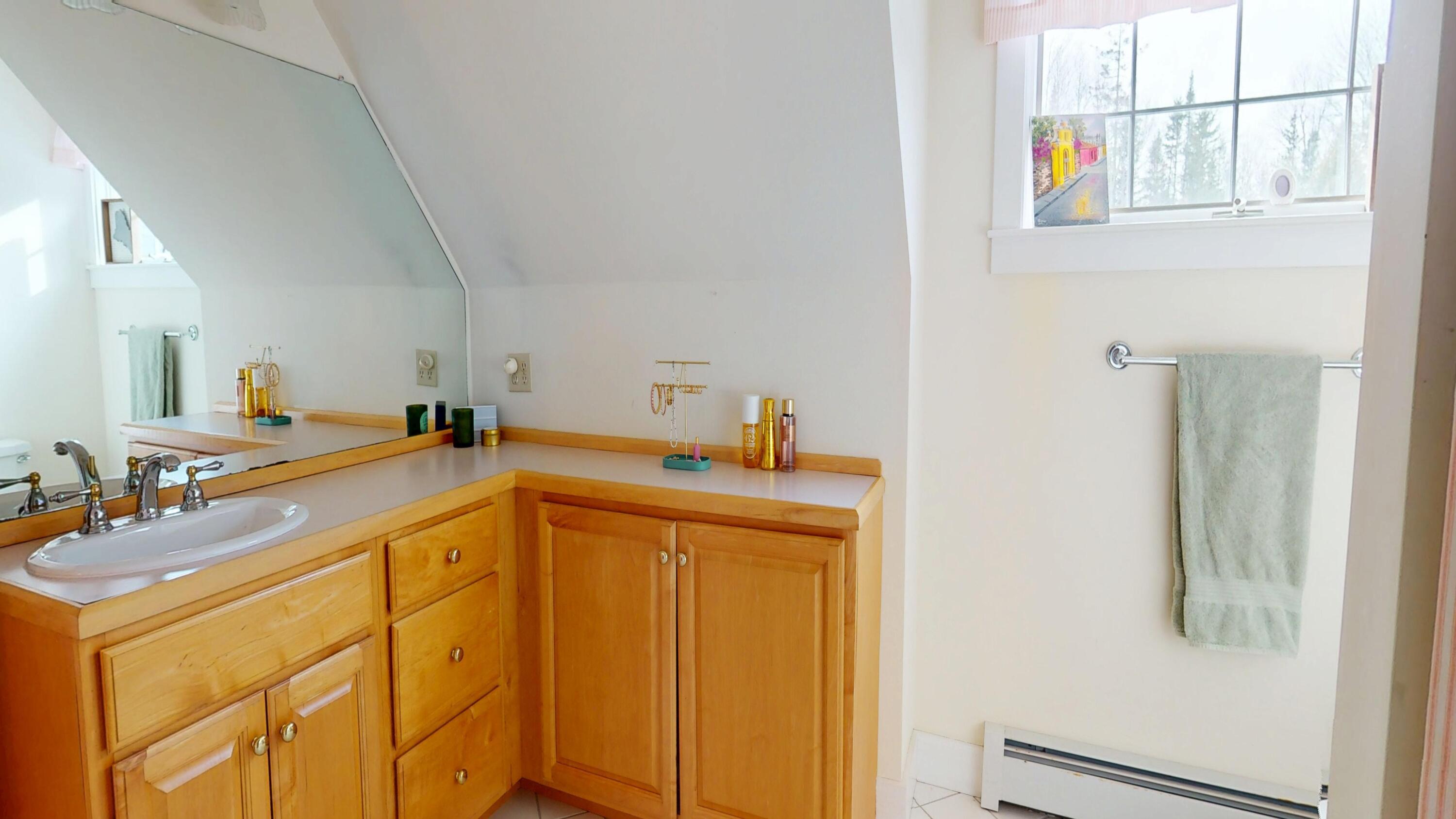 25 Deer Hill Lane, Hampden, ME, 04444