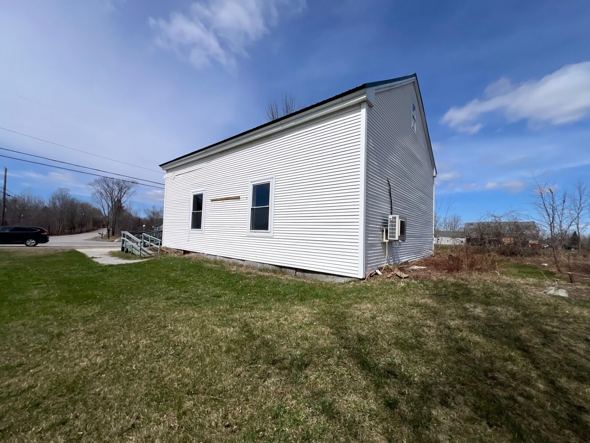 562 Ledge Hill Road, Corinth, ME, 04427