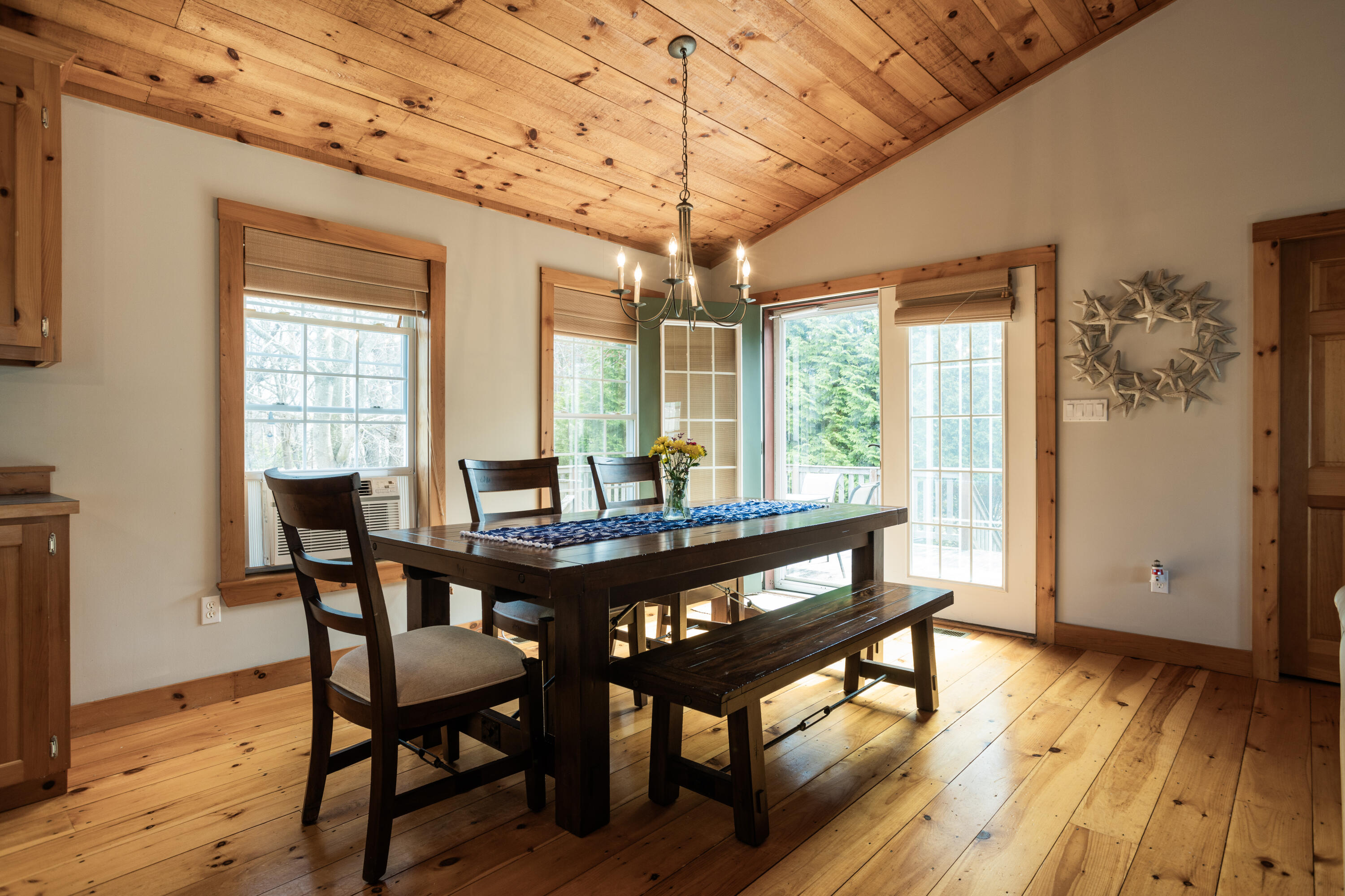 16 Fort Hill Ext Avenue, York, ME, 03909