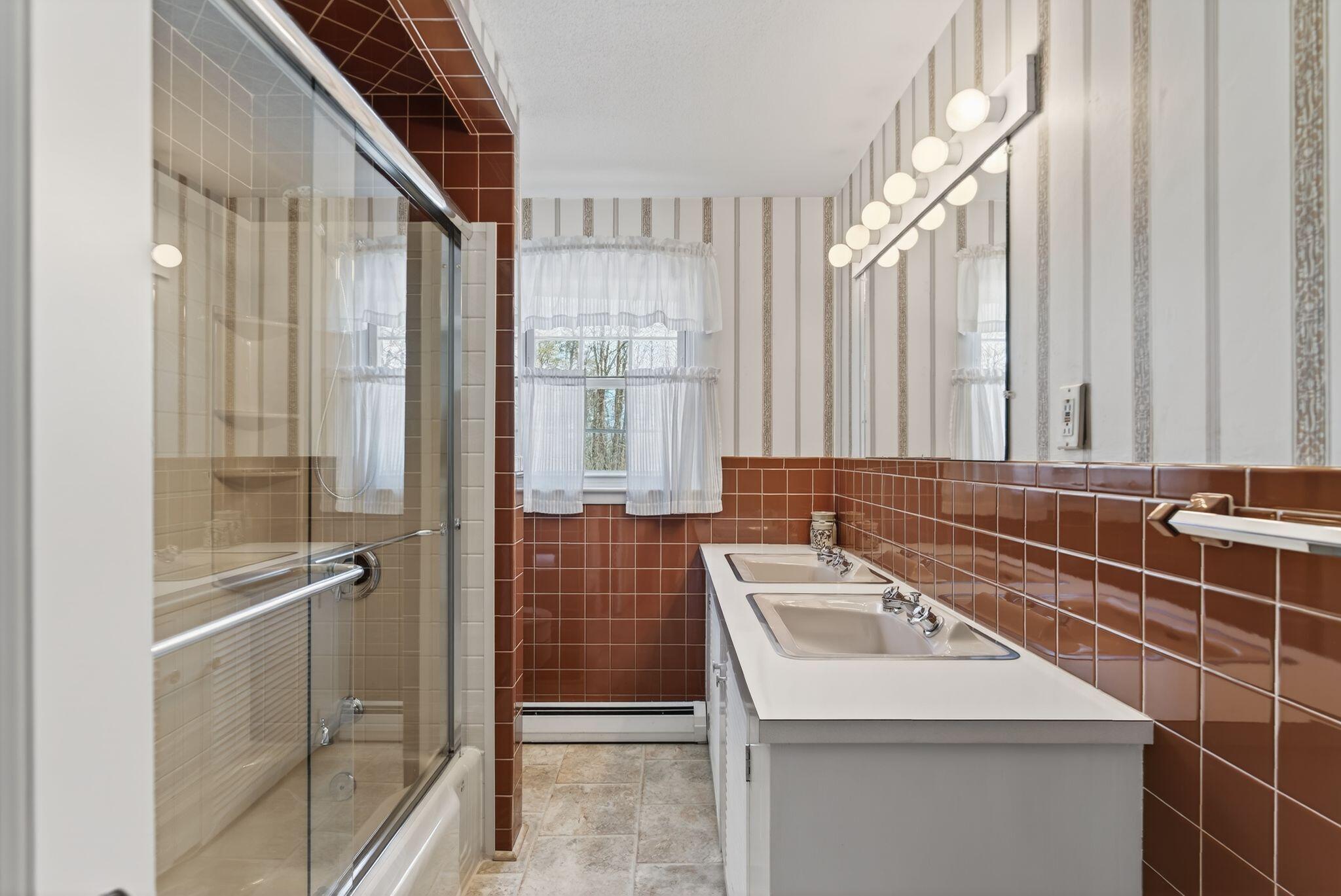 525 Park Avenue, Auburn, ME, 04210